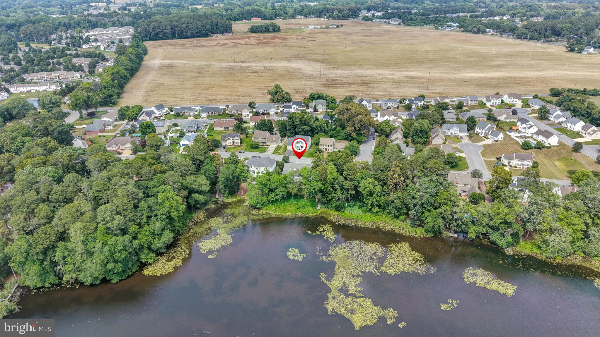 GRANBYS COVE - Residential