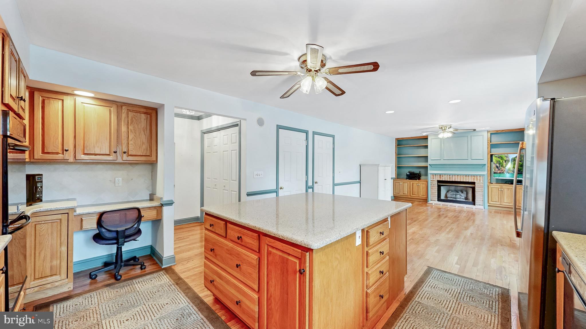 GRANBYS COVE - Residential
