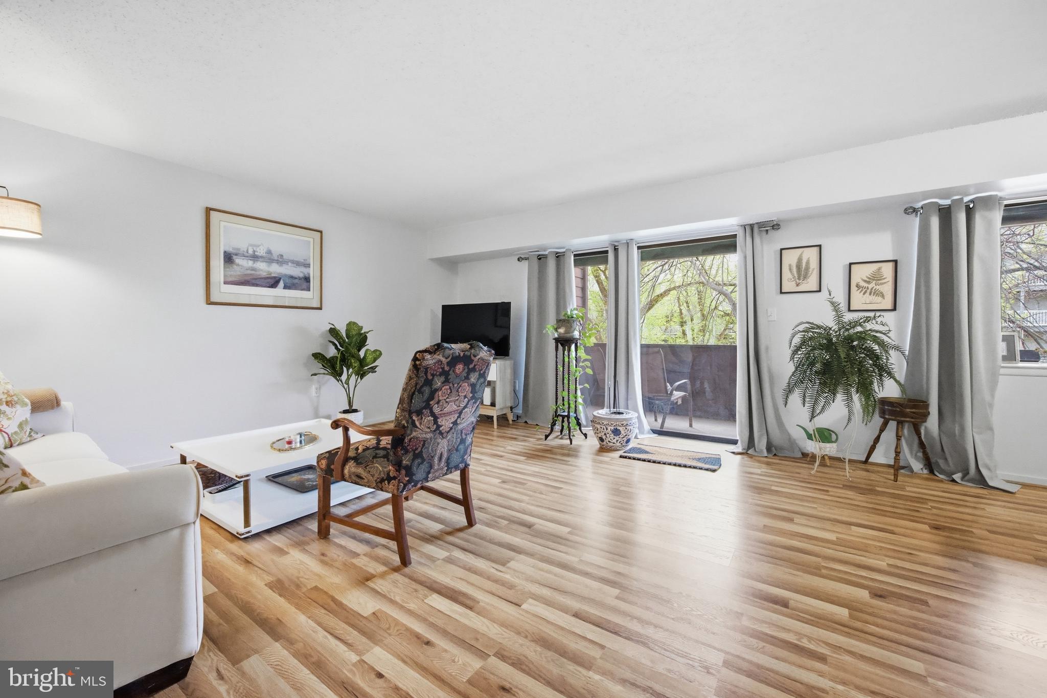 ROCKLAND RUN - Residential