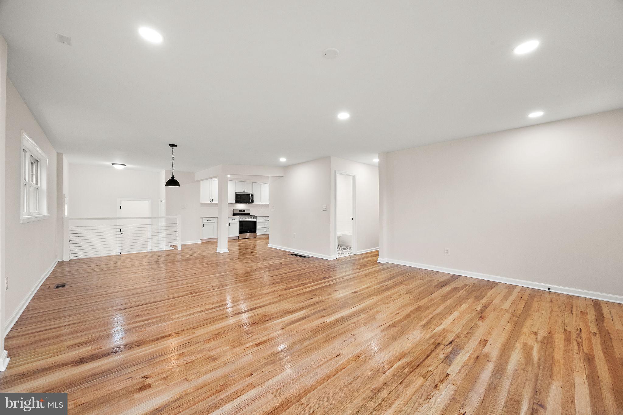 BROOKDALE HGTS - Residential