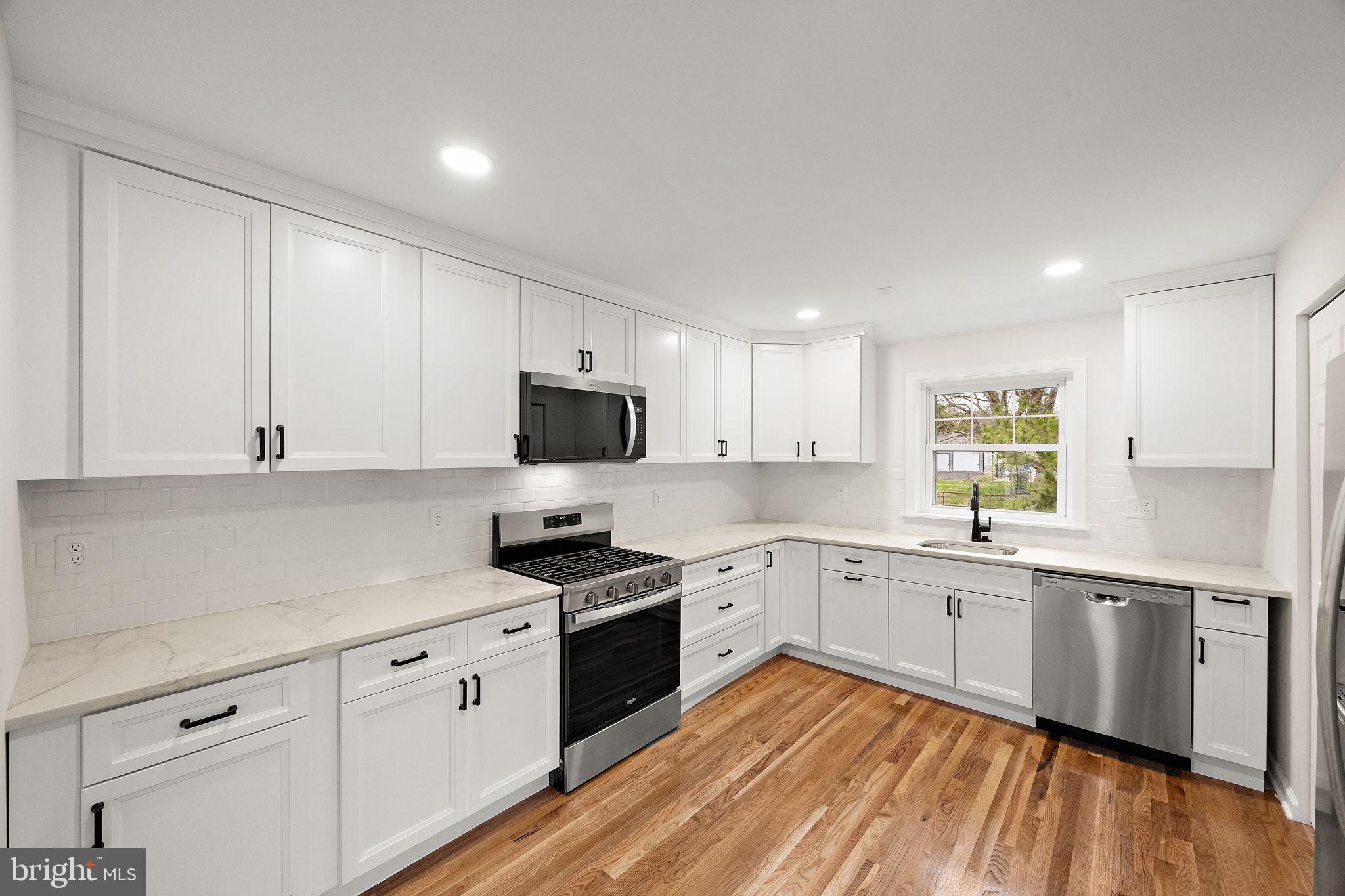 BROOKDALE HGTS - Residential