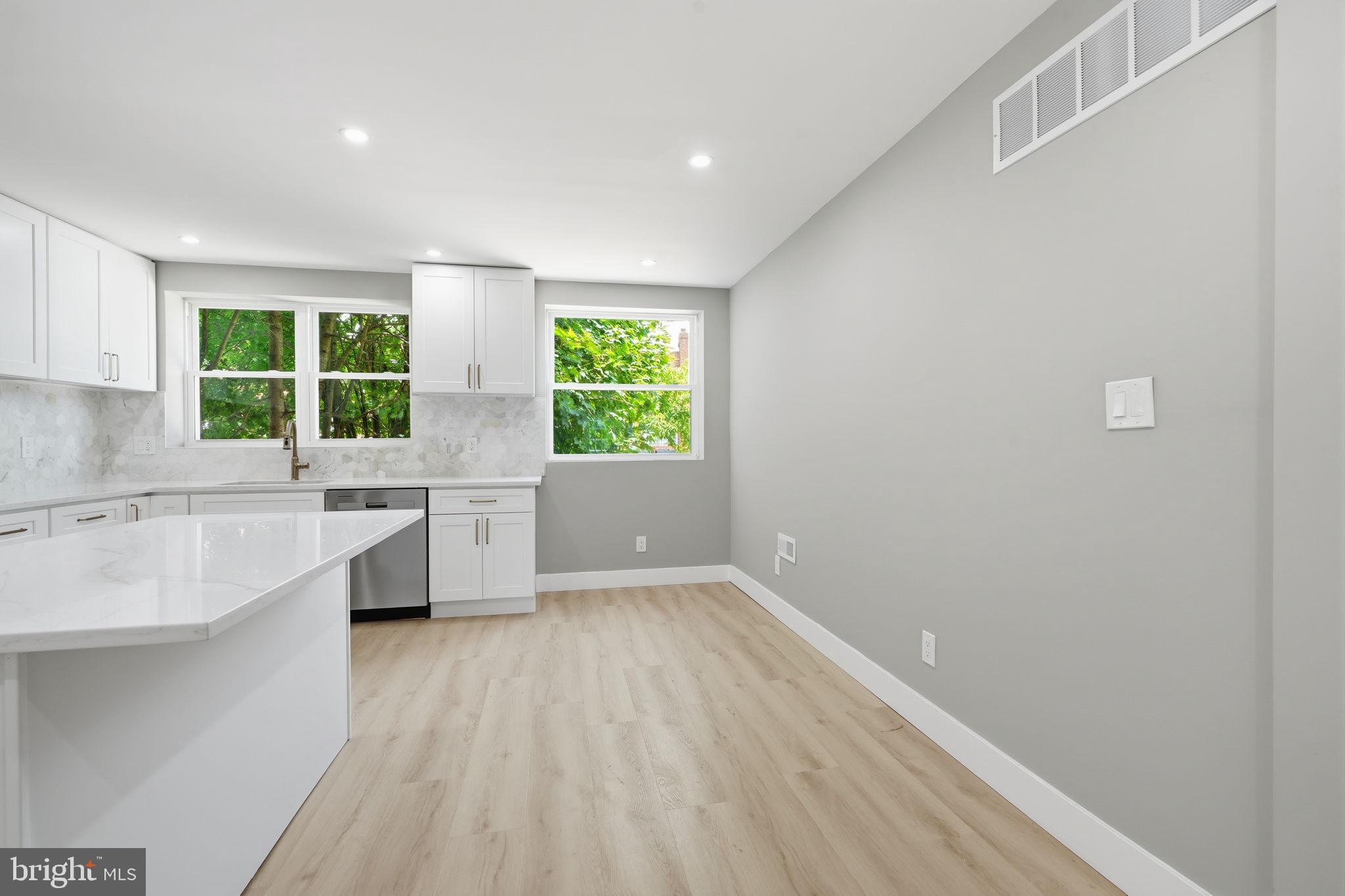 CEDARBROOK - Residential