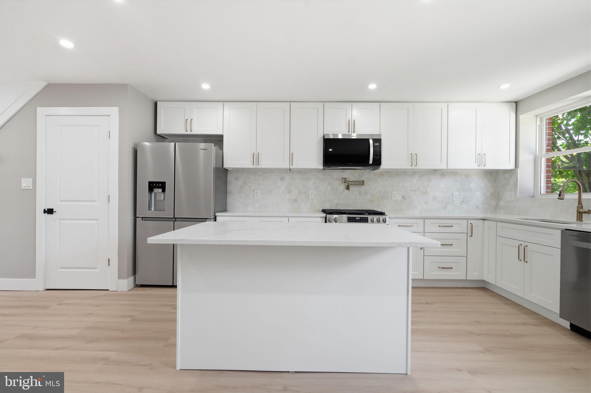 CEDARBROOK - Residential