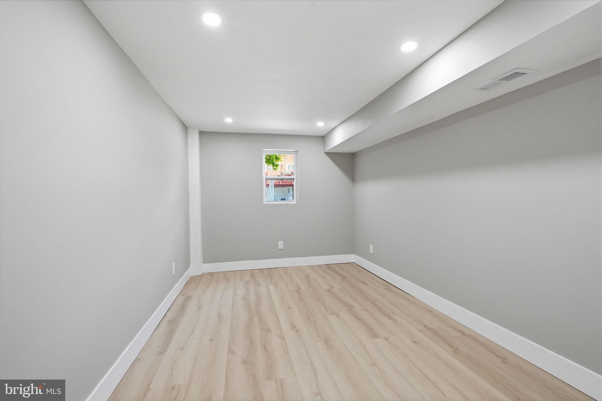 CEDARBROOK - Residential