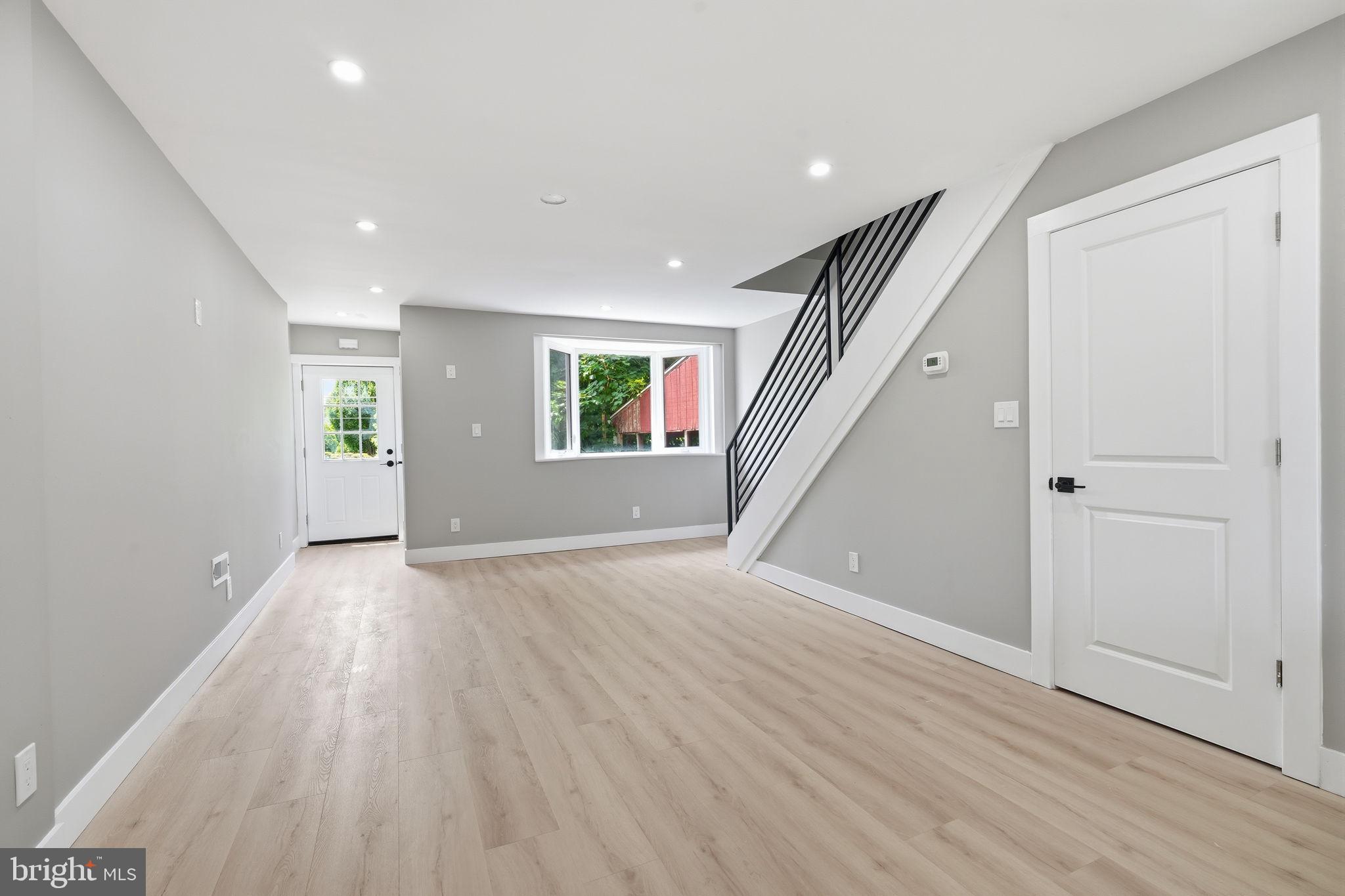 CEDARBROOK - Residential