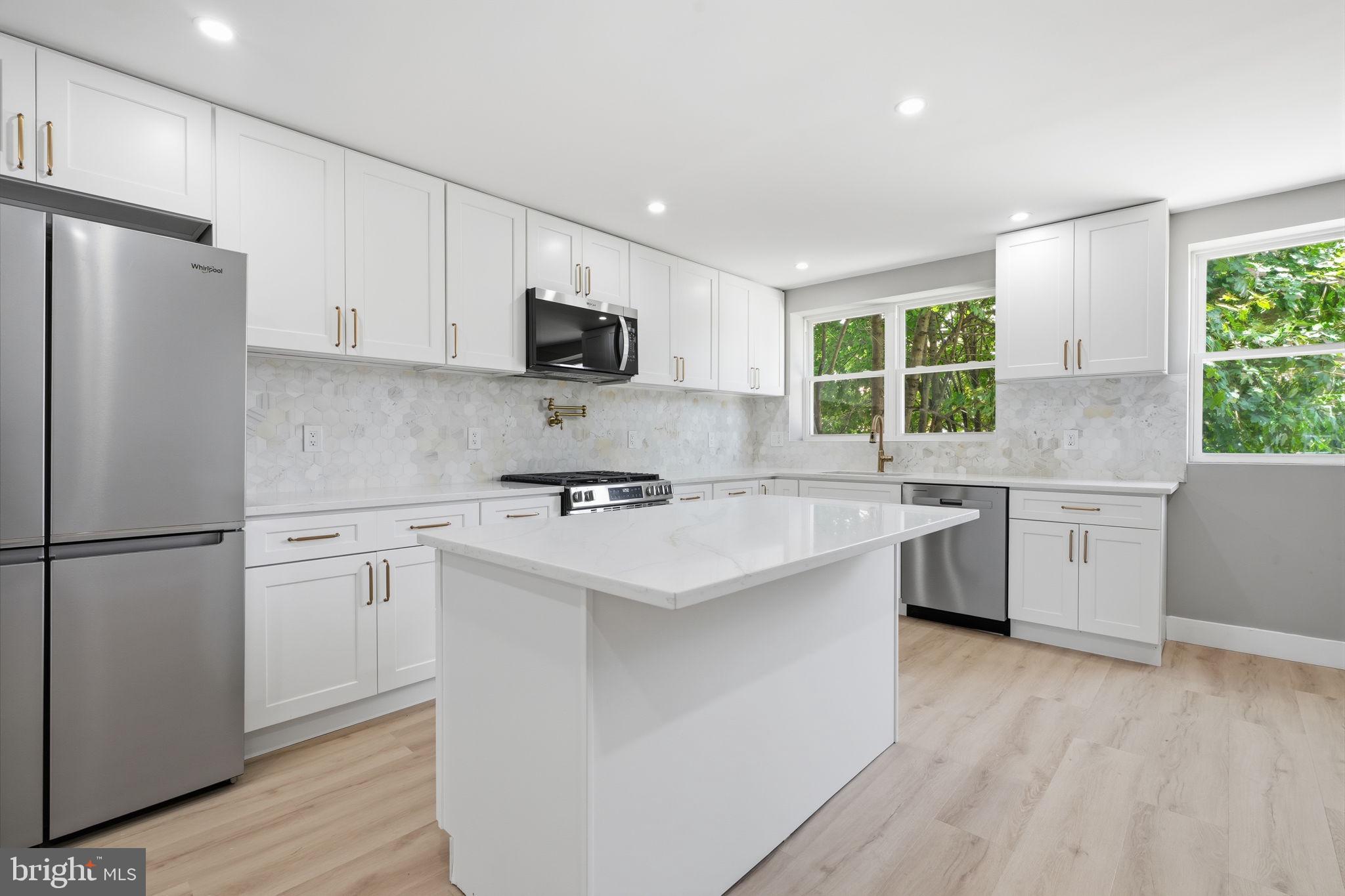 CEDARBROOK - Residential