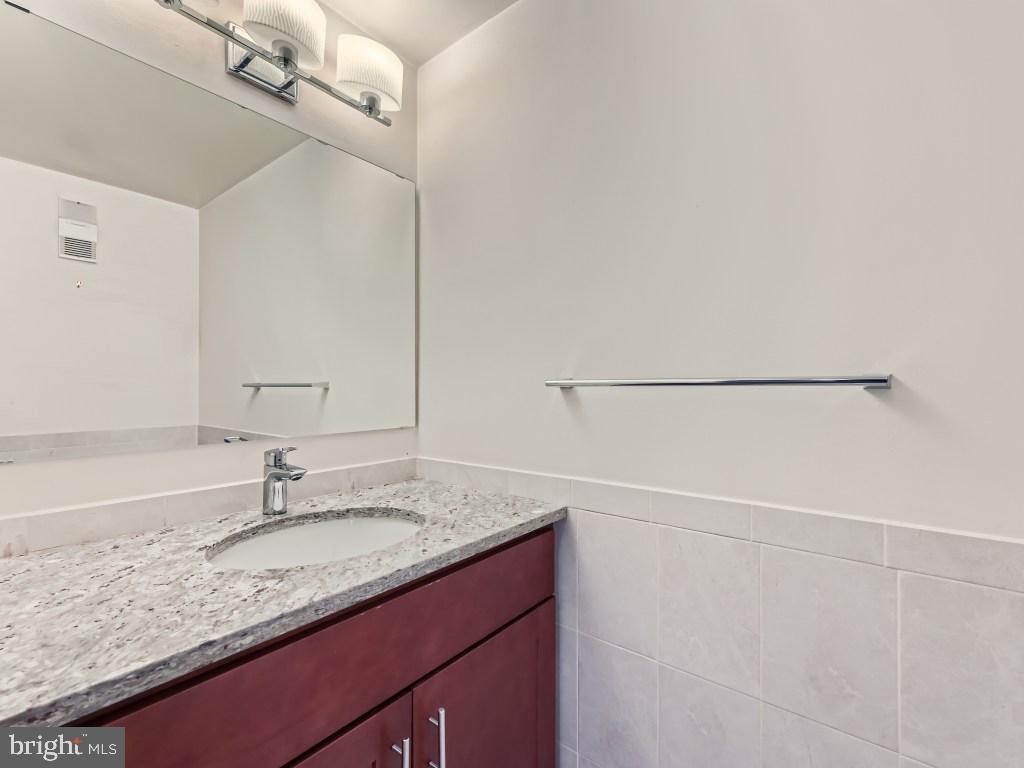 HARBOR EAST - Residential Lease