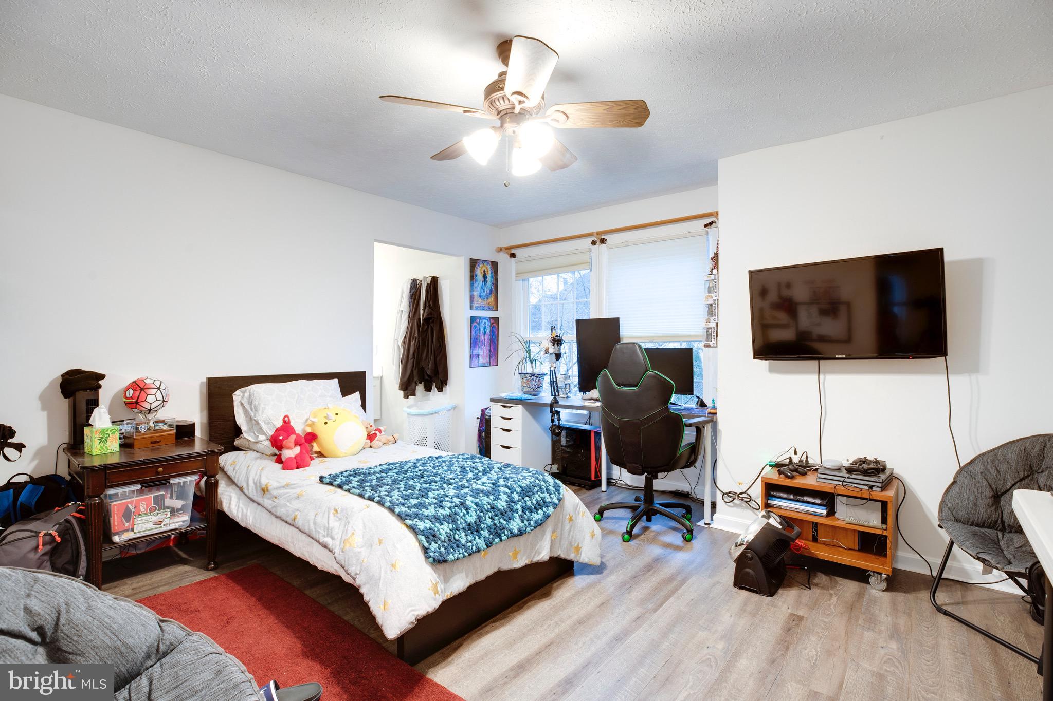 BRADDOCK FARMS - Residential