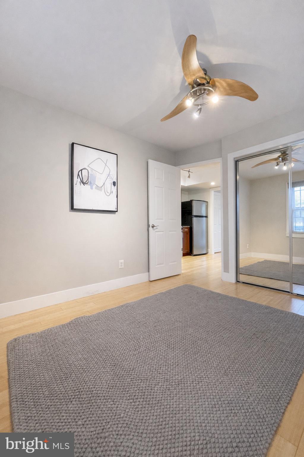 CAPITOL HILL - Residential Income