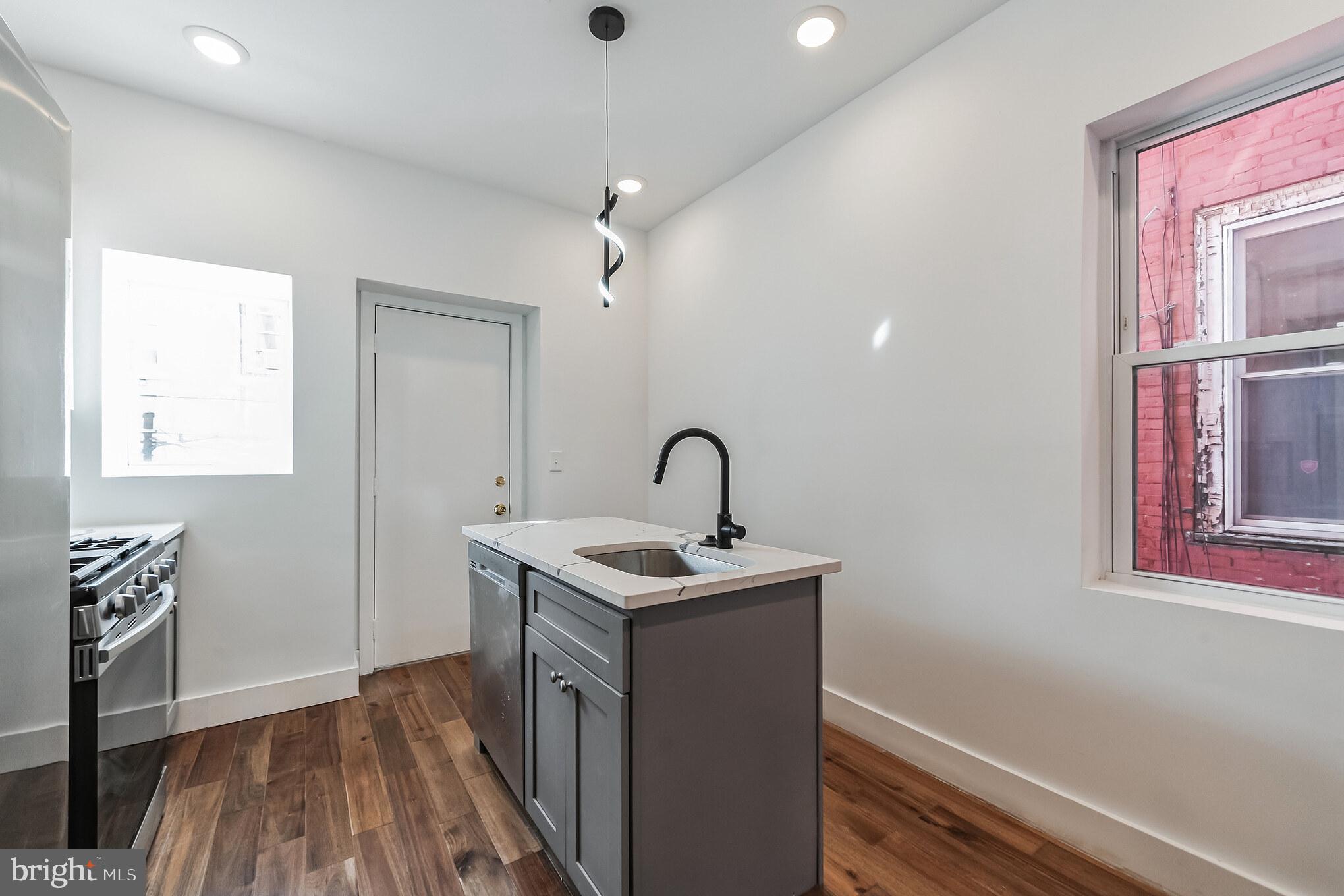 KINGSESSING - Residential