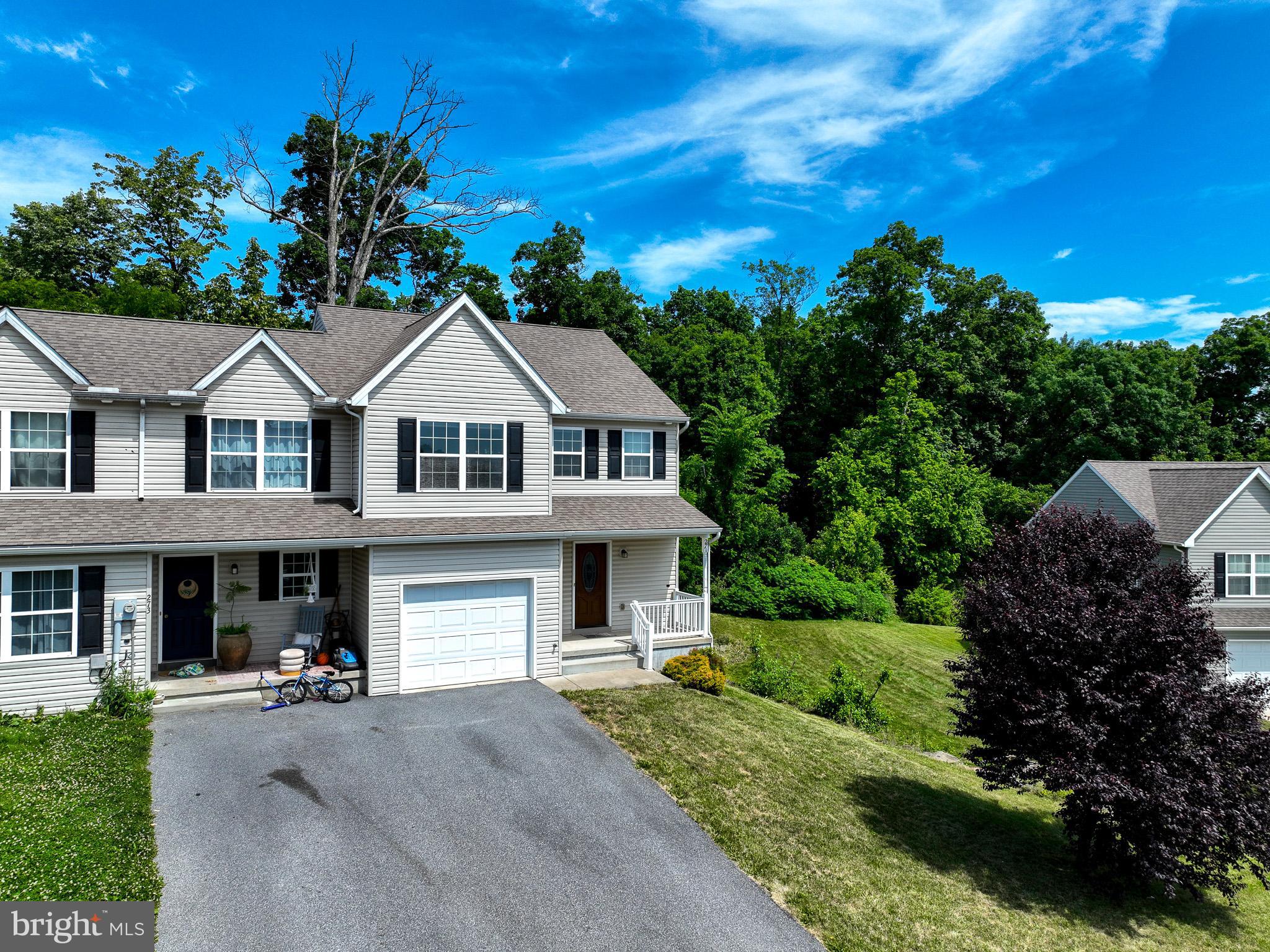 WILDFLOWER RIDGE - Residential