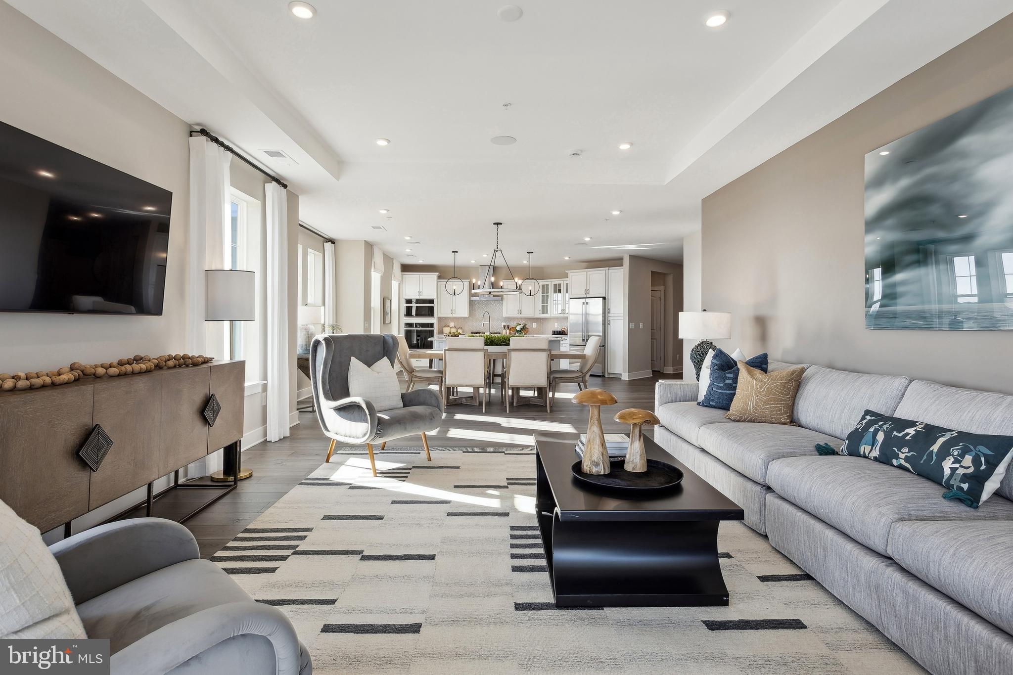 FOUR SEASONS AT KENT ISLAND - Residential