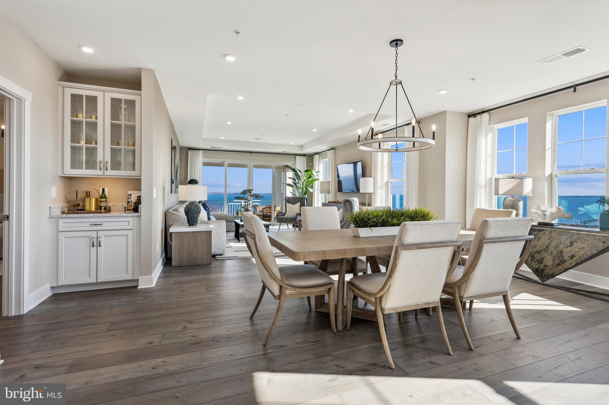 FOUR SEASONS AT KENT ISLAND - Residential