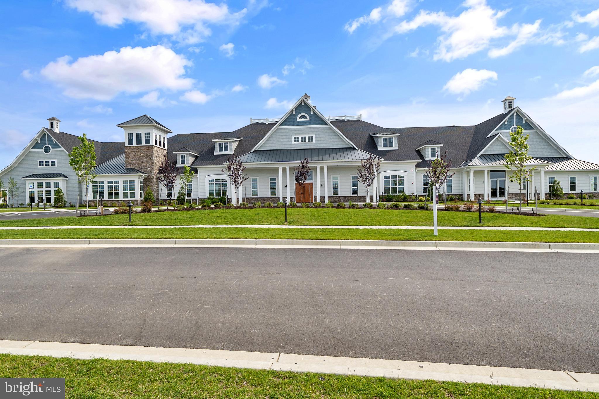FOUR SEASONS AT KENT ISLAND - Residential