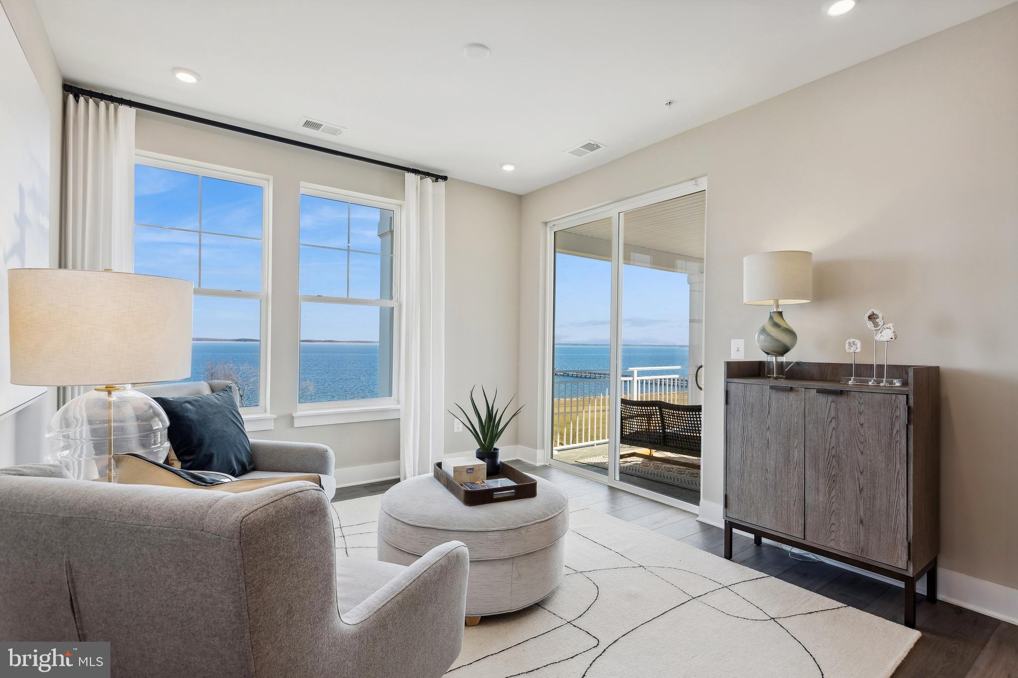 FOUR SEASONS AT KENT ISLAND - Residential