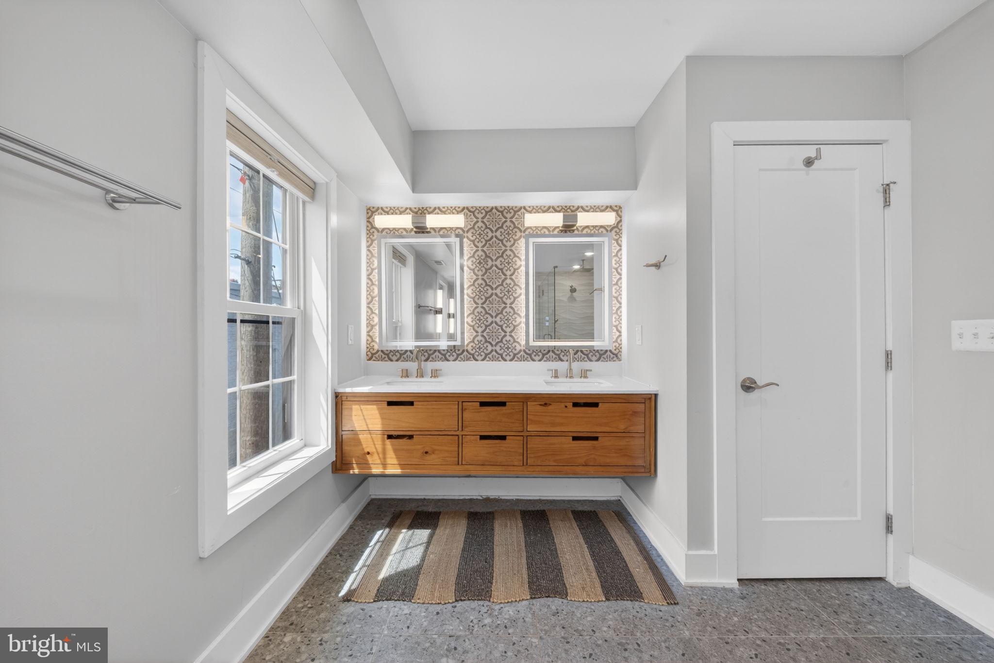 UPPER FELLS POINT - Residential
