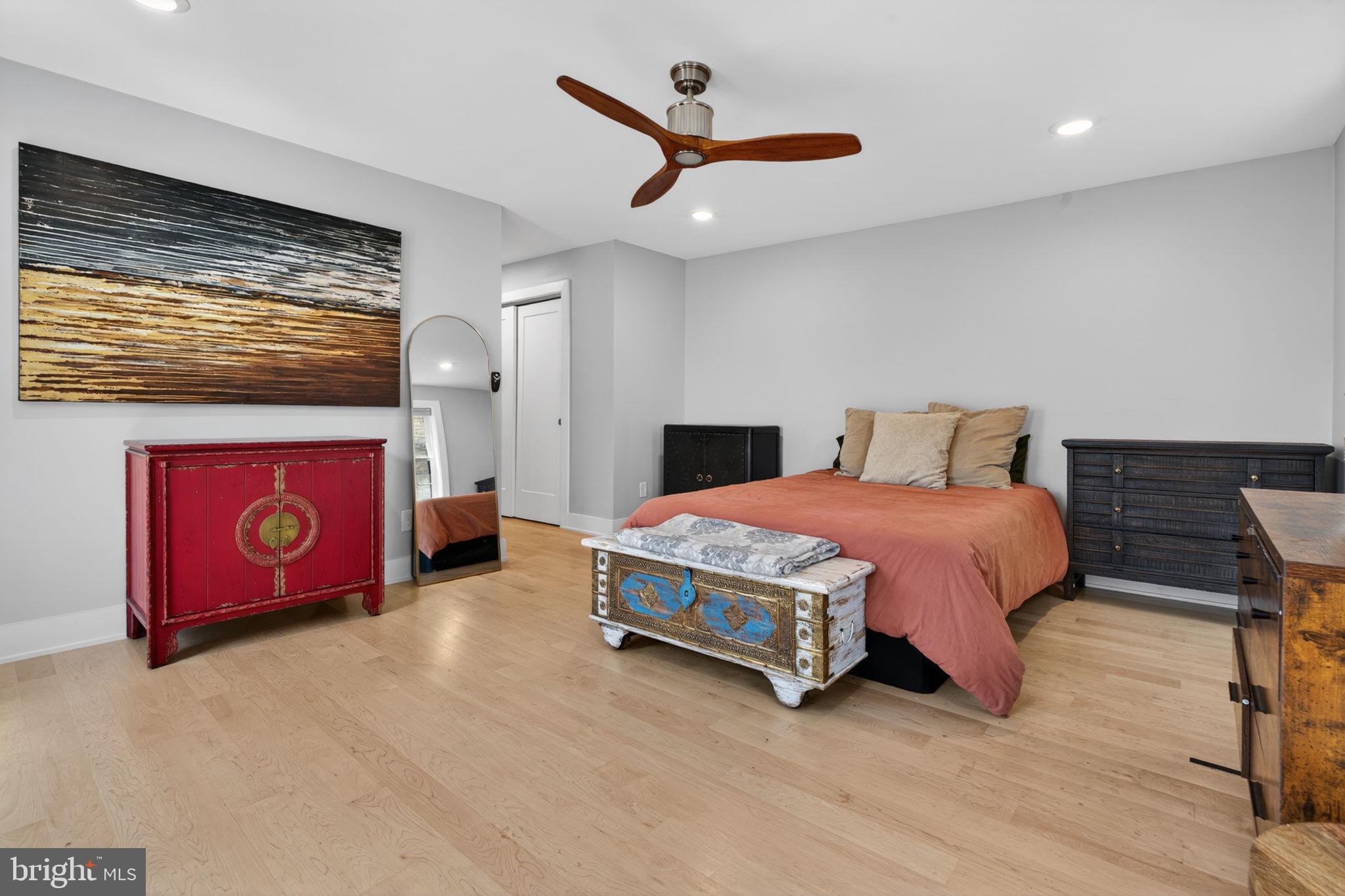 UPPER FELLS POINT - Residential