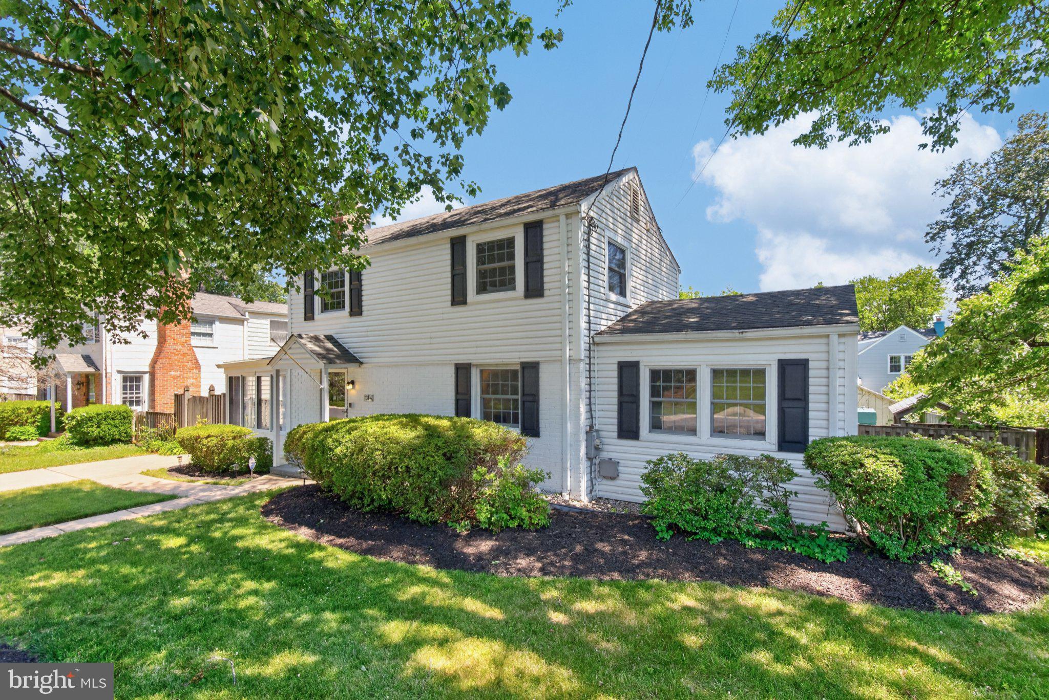 INDIAN SPRING VILLAGE - Residential