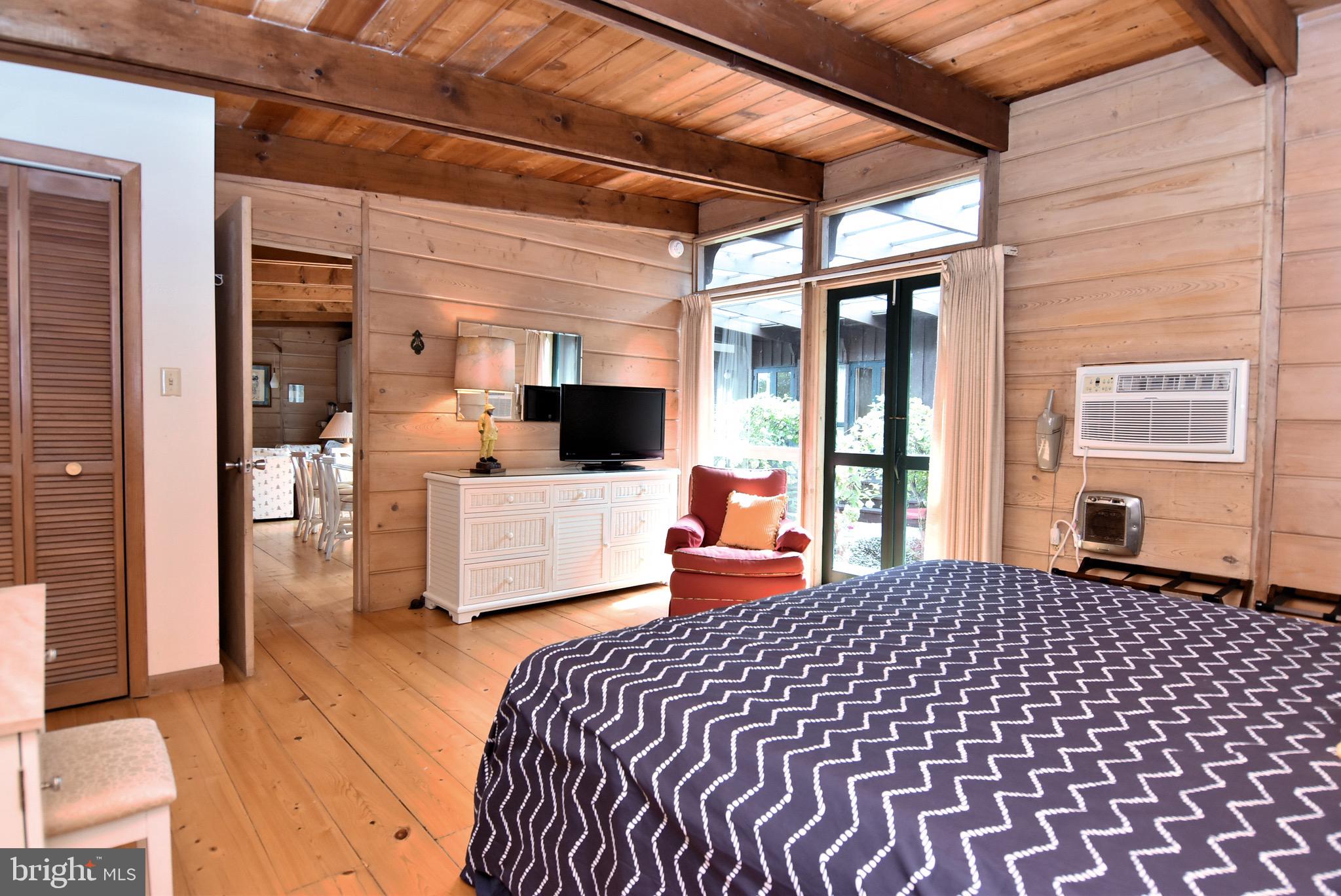 NORTH SHORES - Residential
