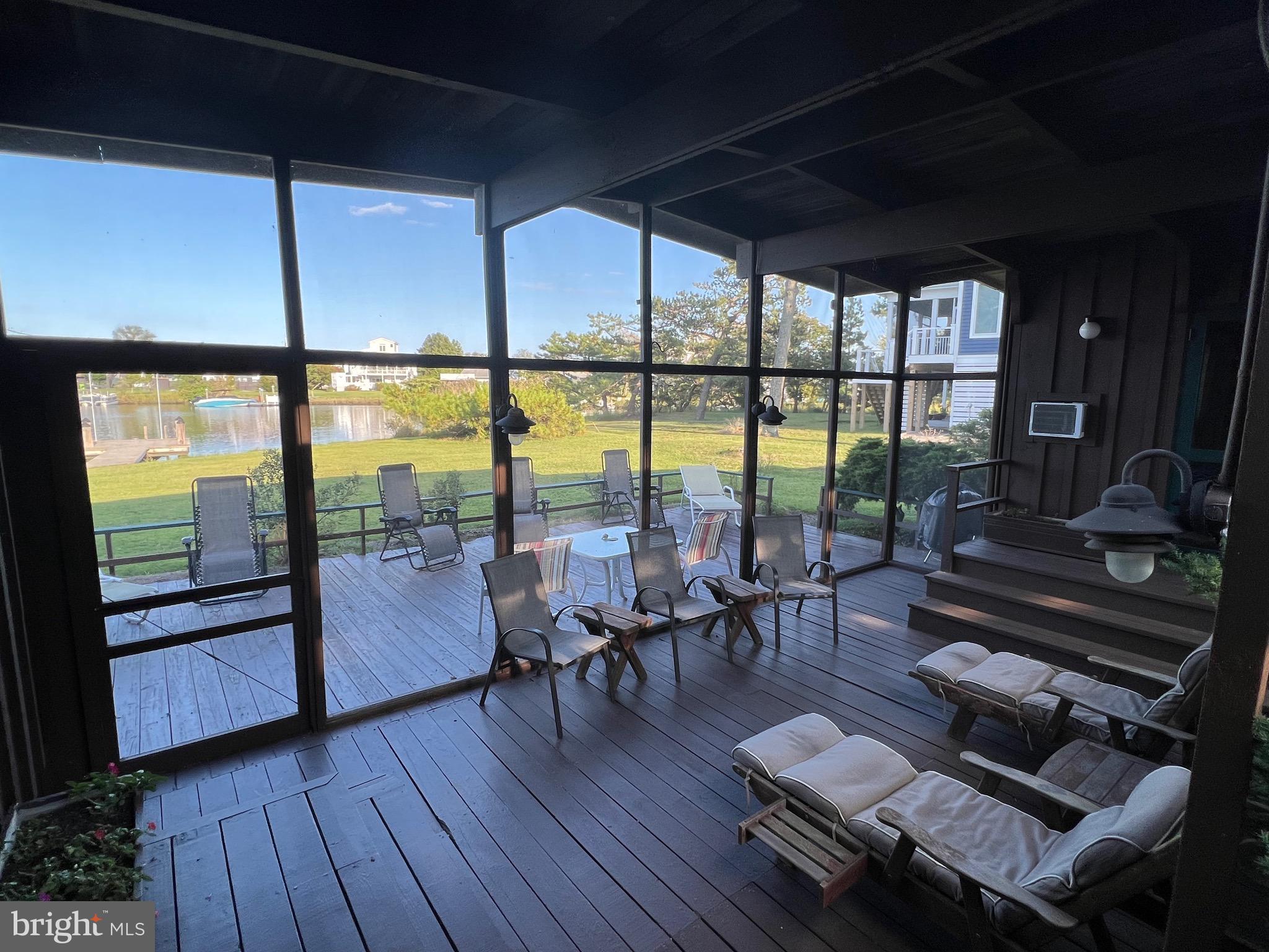 NORTH SHORES - Residential