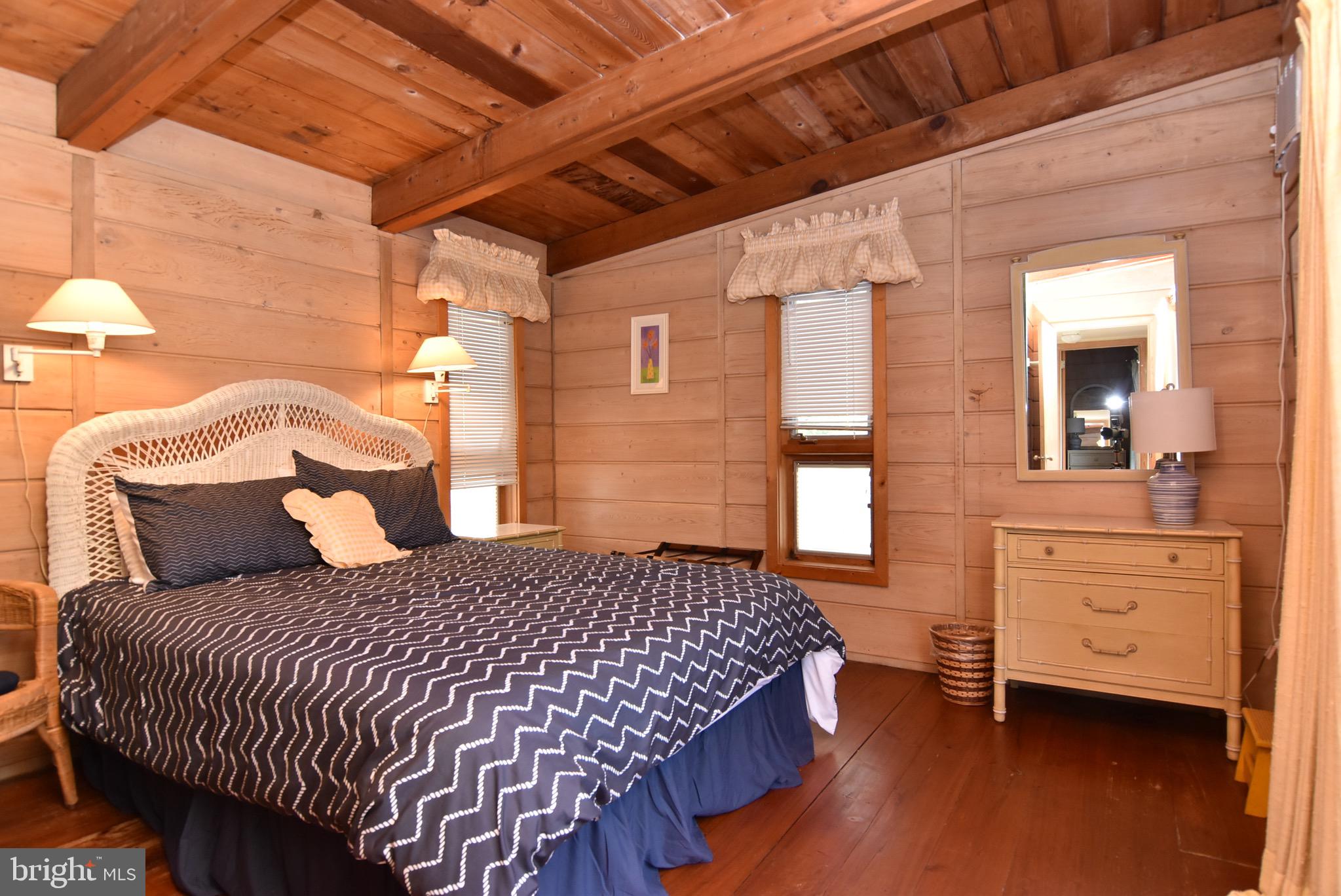 NORTH SHORES - Residential
