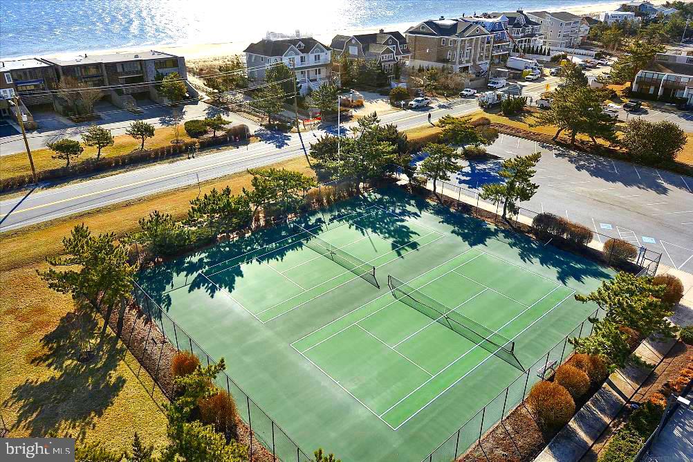NORTH SHORES - Residential