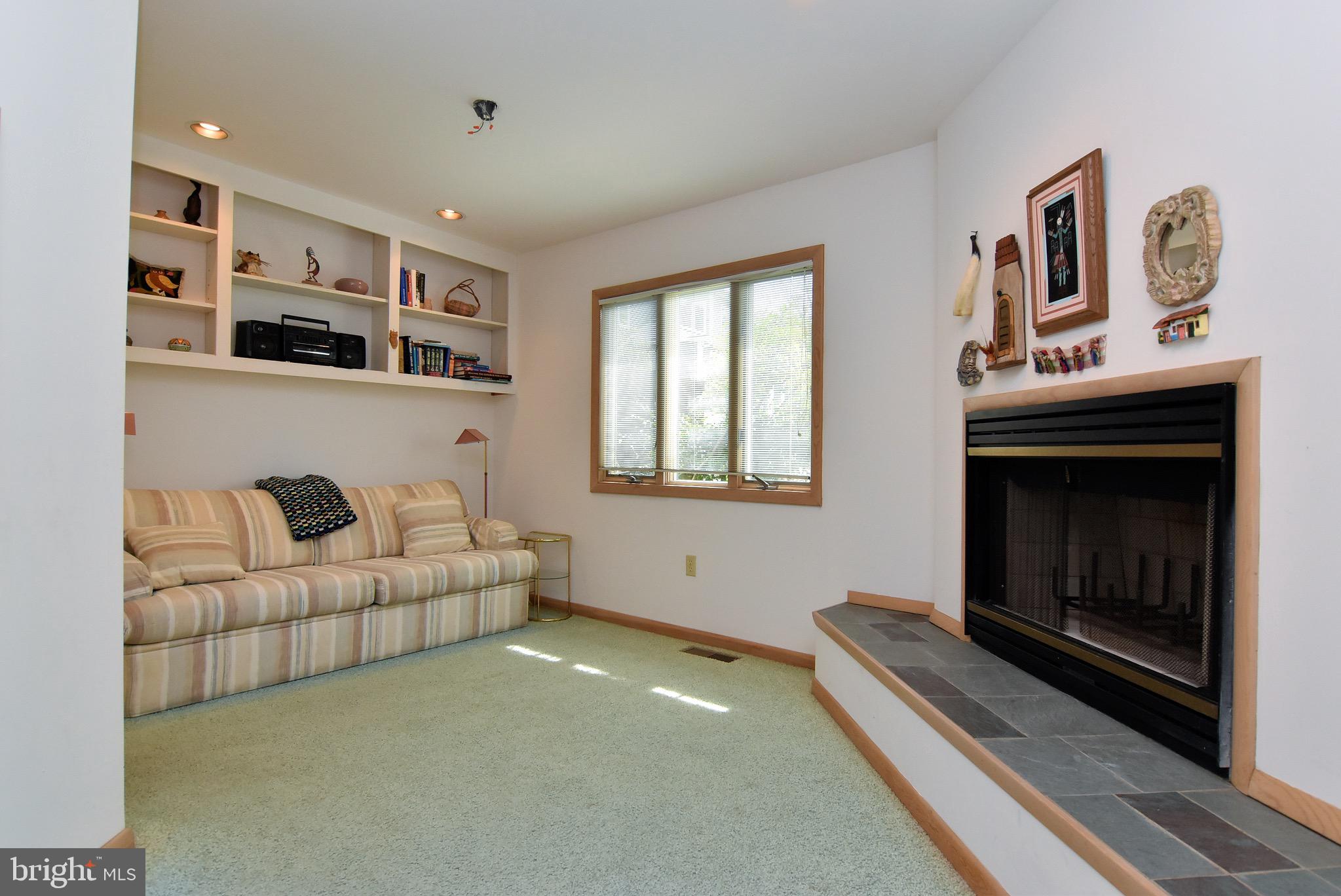 NORTH SHORES - Residential