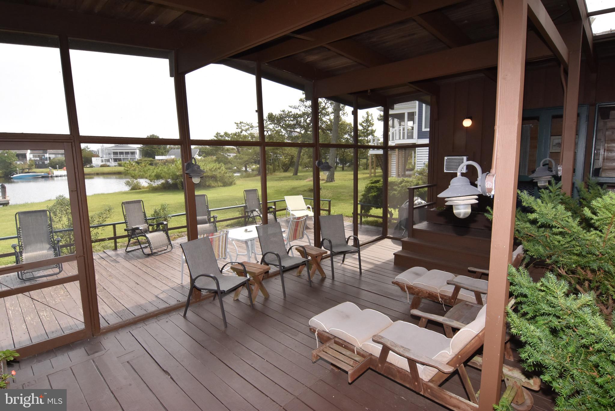 NORTH SHORES - Residential