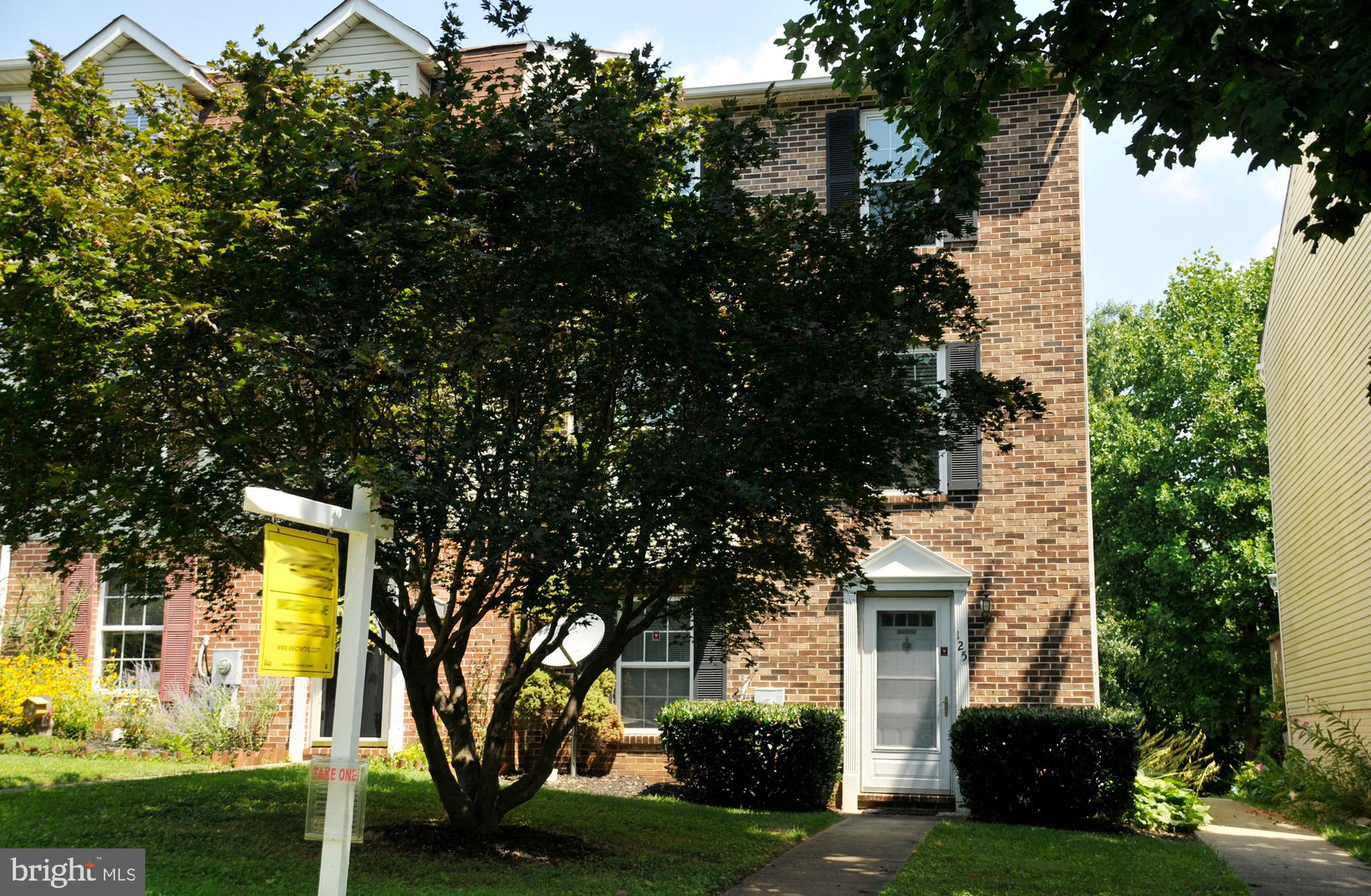 This updated 3 bedroom end unit townhouse is located in Mt. Airy Manor subdivision.  Enjoy the bright, open feel throughout.  Main level kitchen leads out to a large deck off rear of house that backs to a private alleyway.  Garage and large driveway for plenty of parking.  Call us now for a showing!