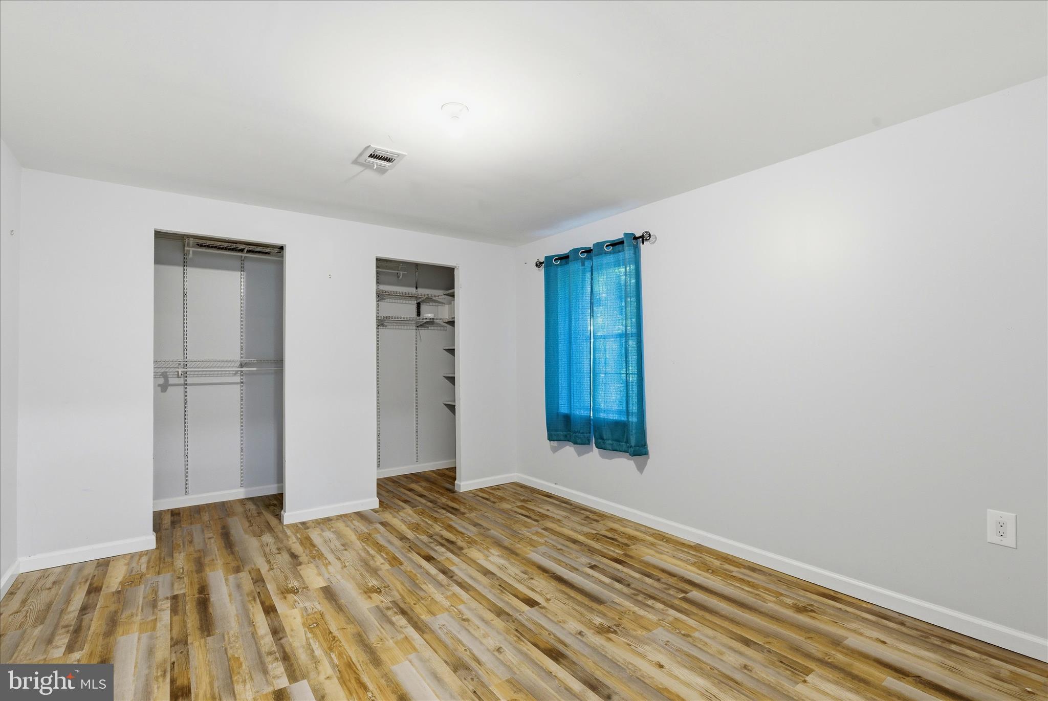 BROOKESIDE - Residential