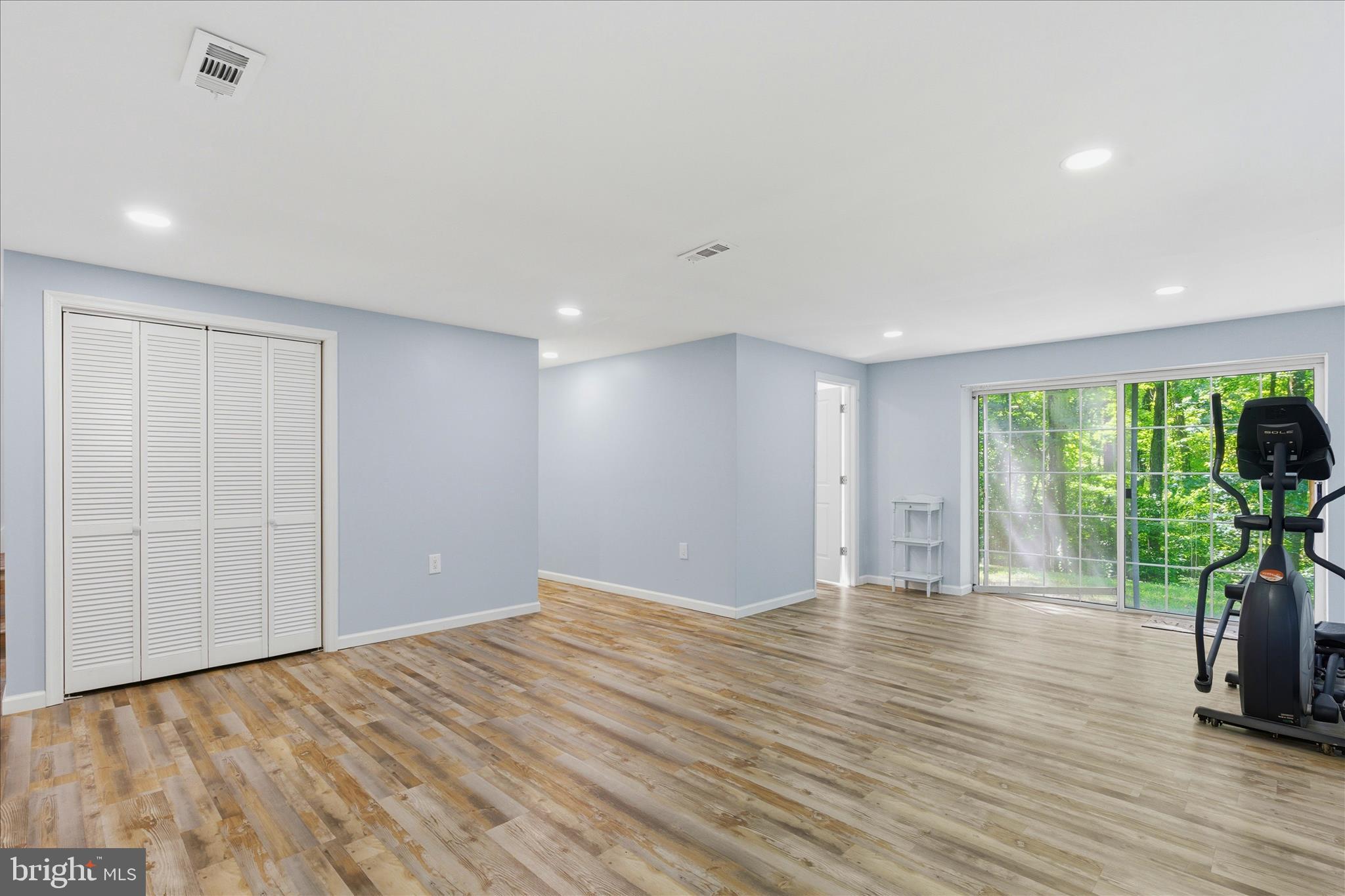 BROOKESIDE - Residential
