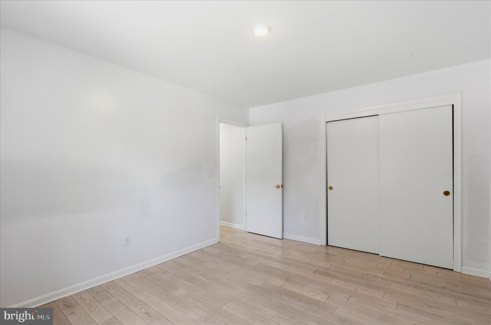 BROOKESIDE - Residential