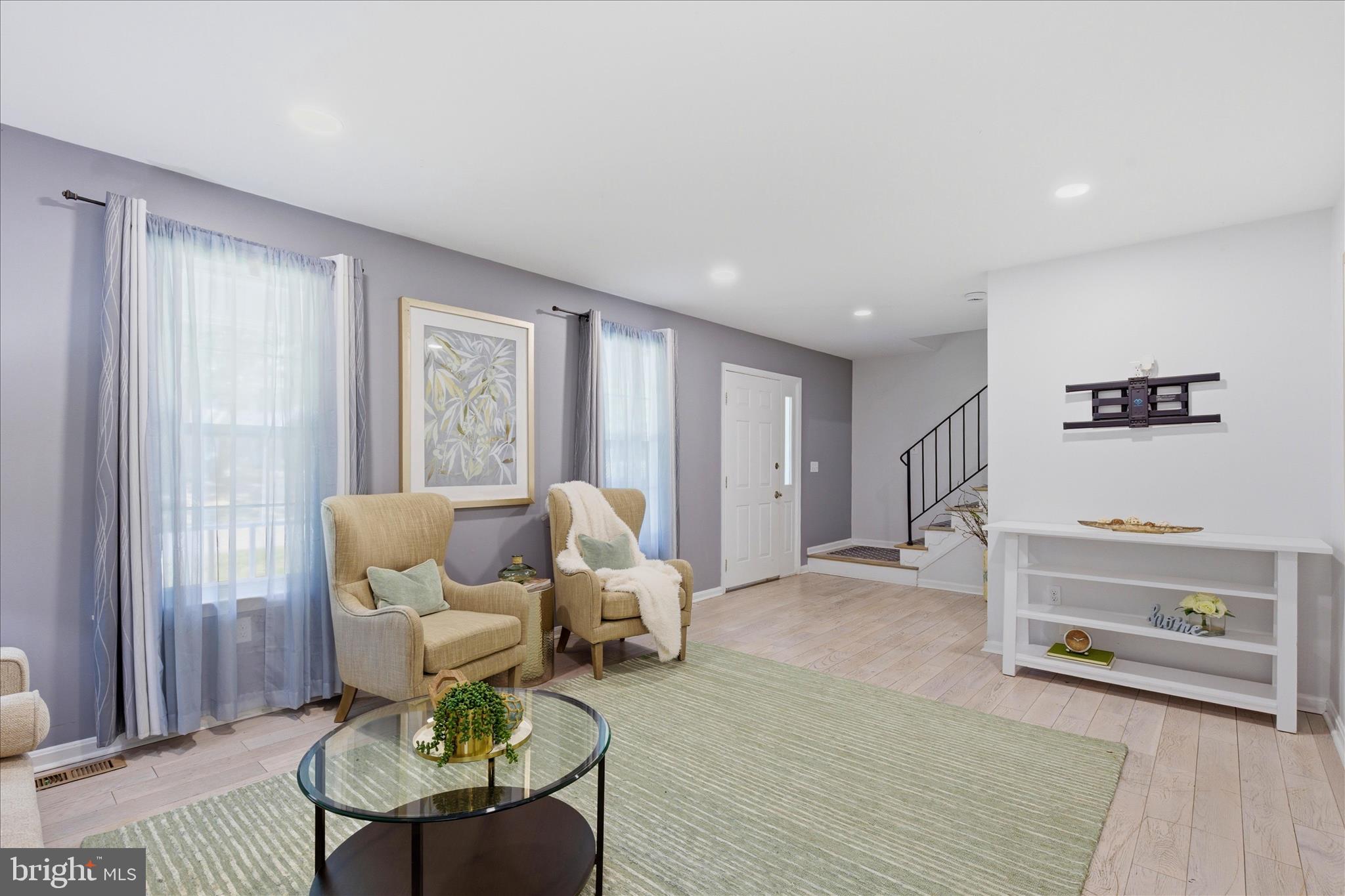 BROOKESIDE - Residential