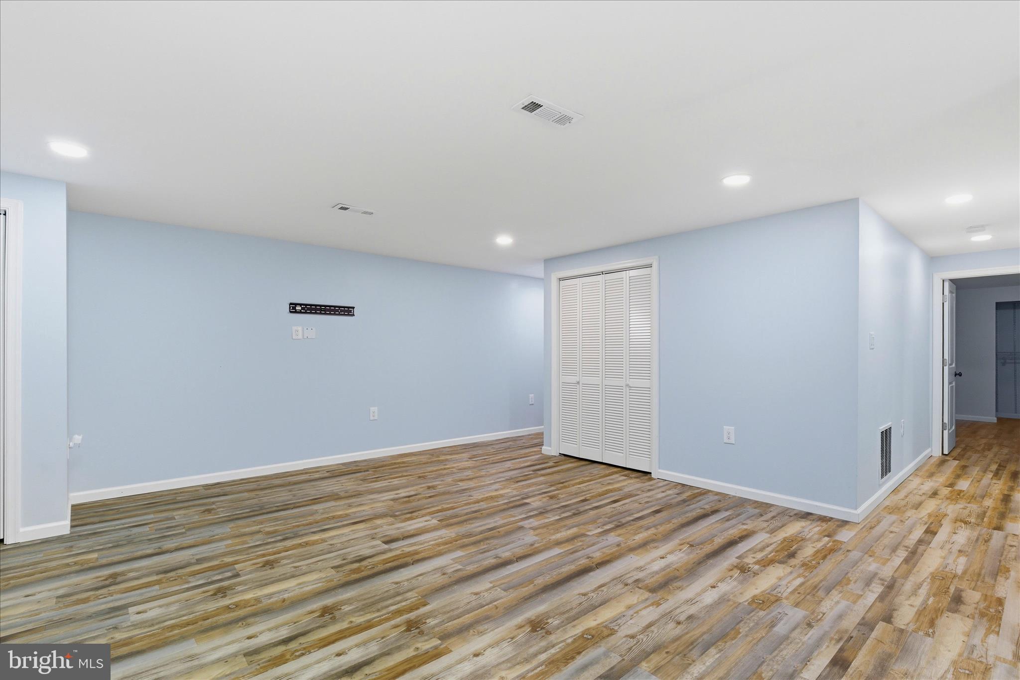BROOKESIDE - Residential