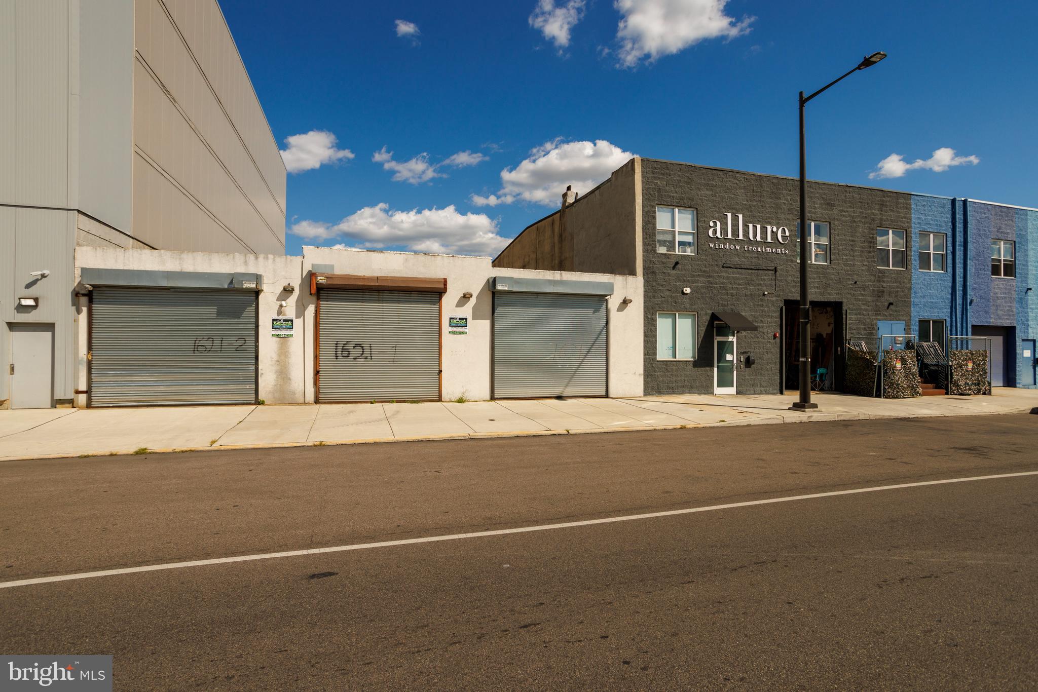 FISHTOWN - Commercial Sale