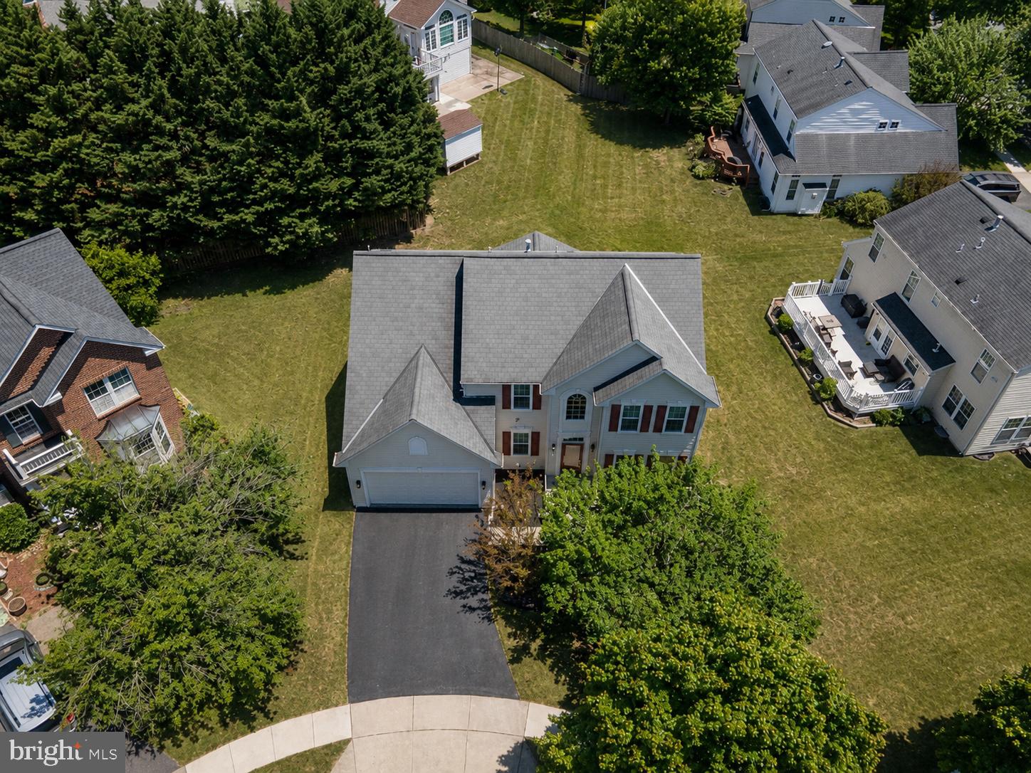 BROWNSTOWN ESTATES - Residential