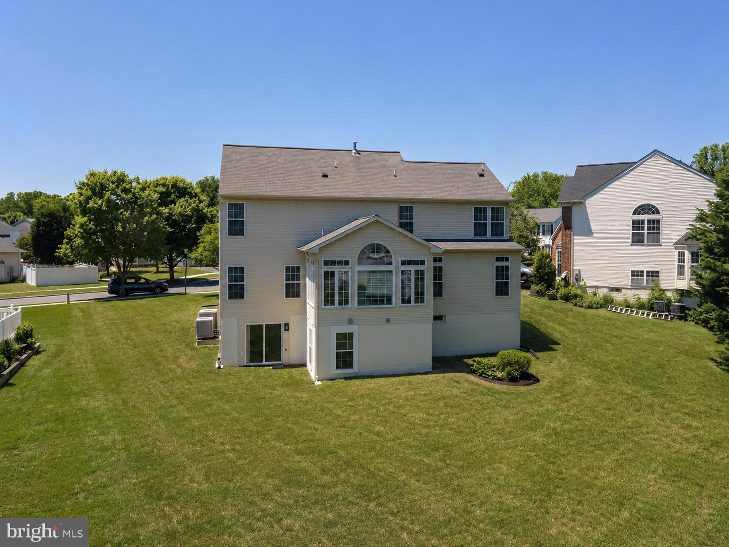 BROWNSTOWN ESTATES - Residential