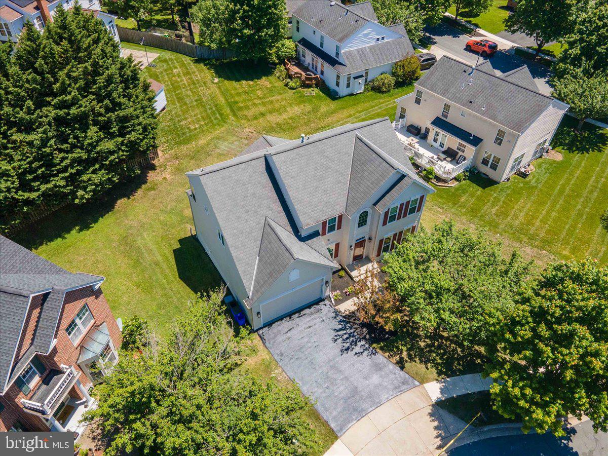 BROWNSTOWN ESTATES - Residential