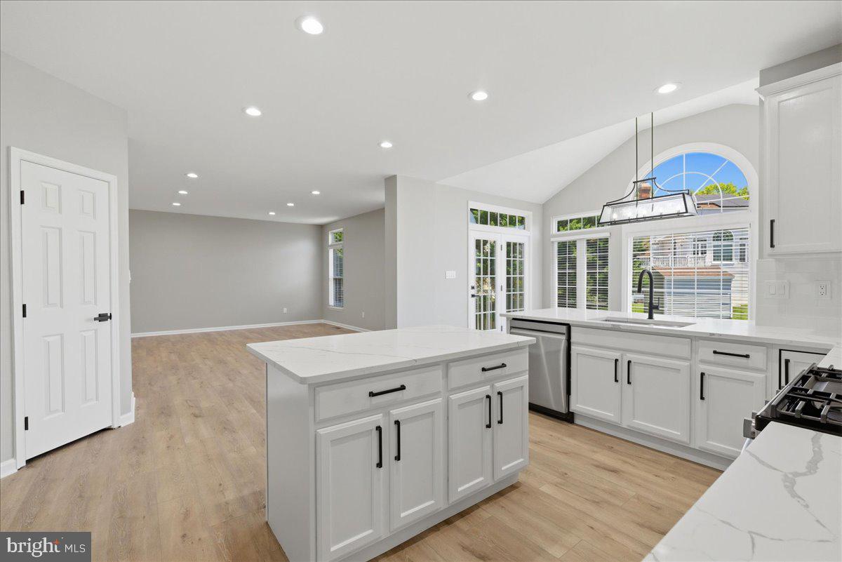 BROWNSTOWN ESTATES - Residential