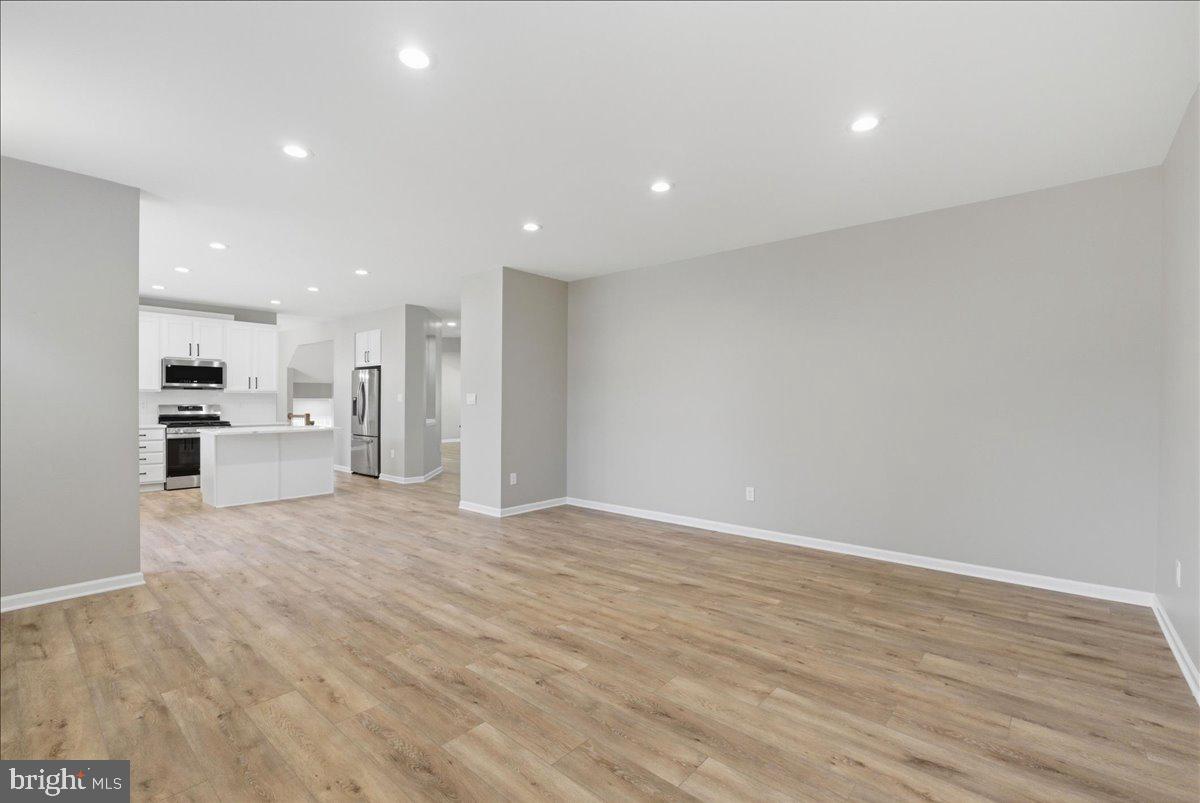 BROWNSTOWN ESTATES - Residential
