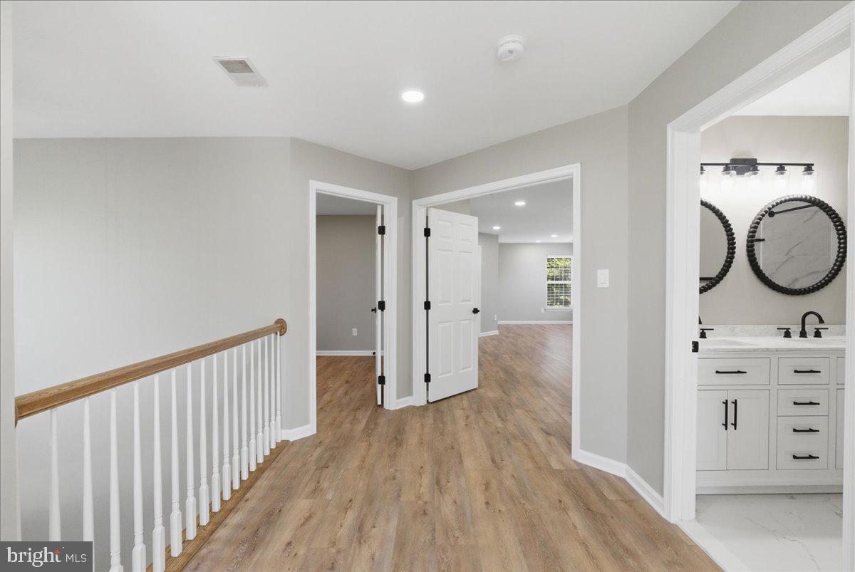 BROWNSTOWN ESTATES - Residential