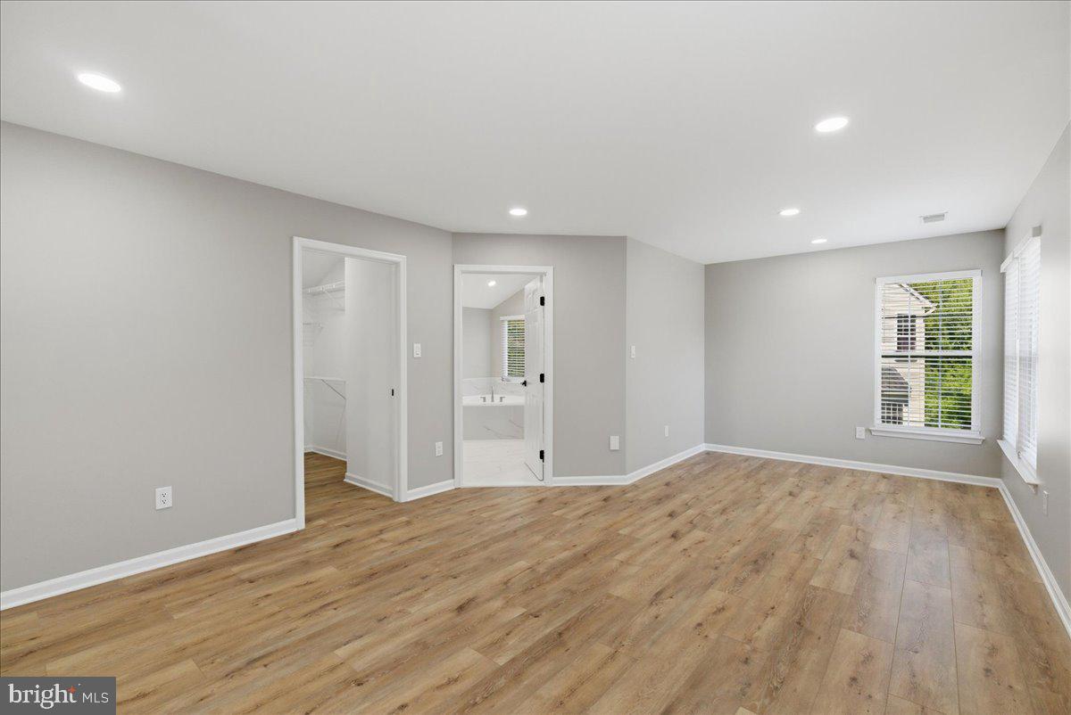 BROWNSTOWN ESTATES - Residential