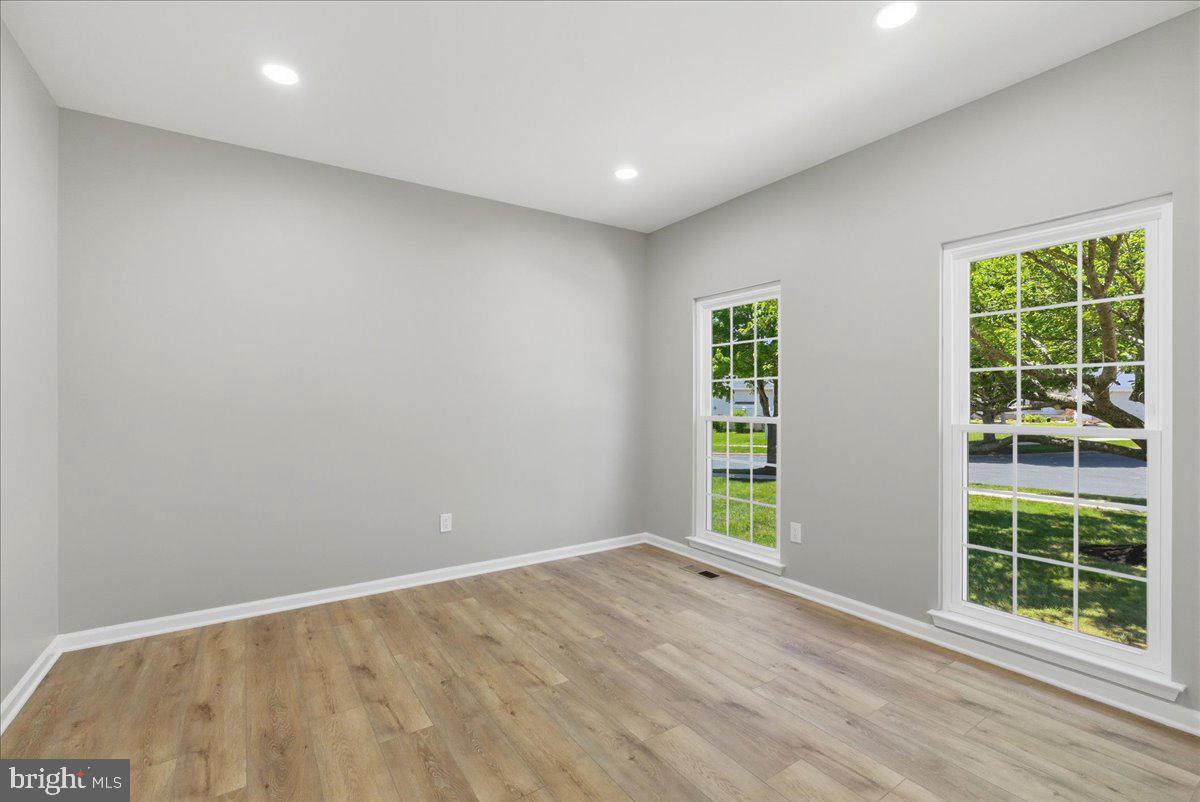 BROWNSTOWN ESTATES - Residential