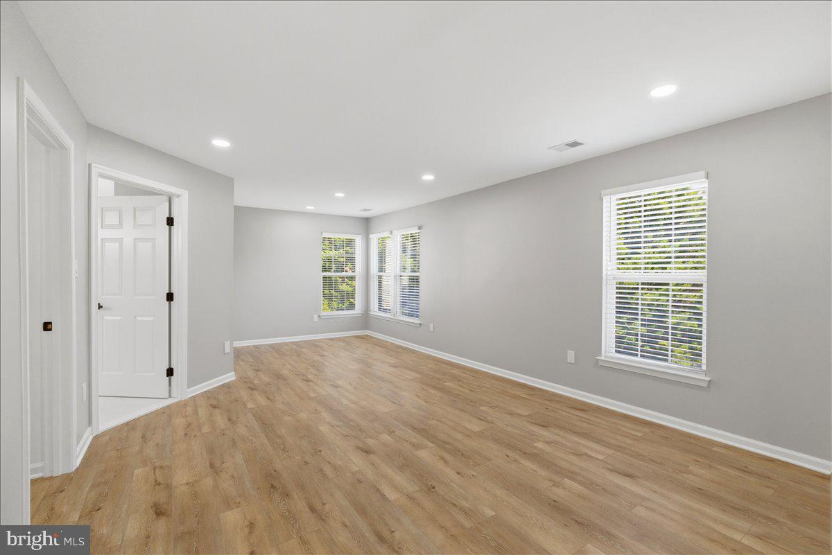 BROWNSTOWN ESTATES - Residential