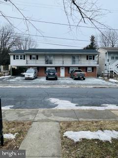 Welcome Home to this fabulous one level living in Downtown Frederick! Completely remodeled. 2 bed 1 bath unit with  850 square ft.  Laundry room on site.  Off street  parking .  Short walk to Market St for shopping and  dining.  Good credit a must 620 or higher!!  Available NOW!
