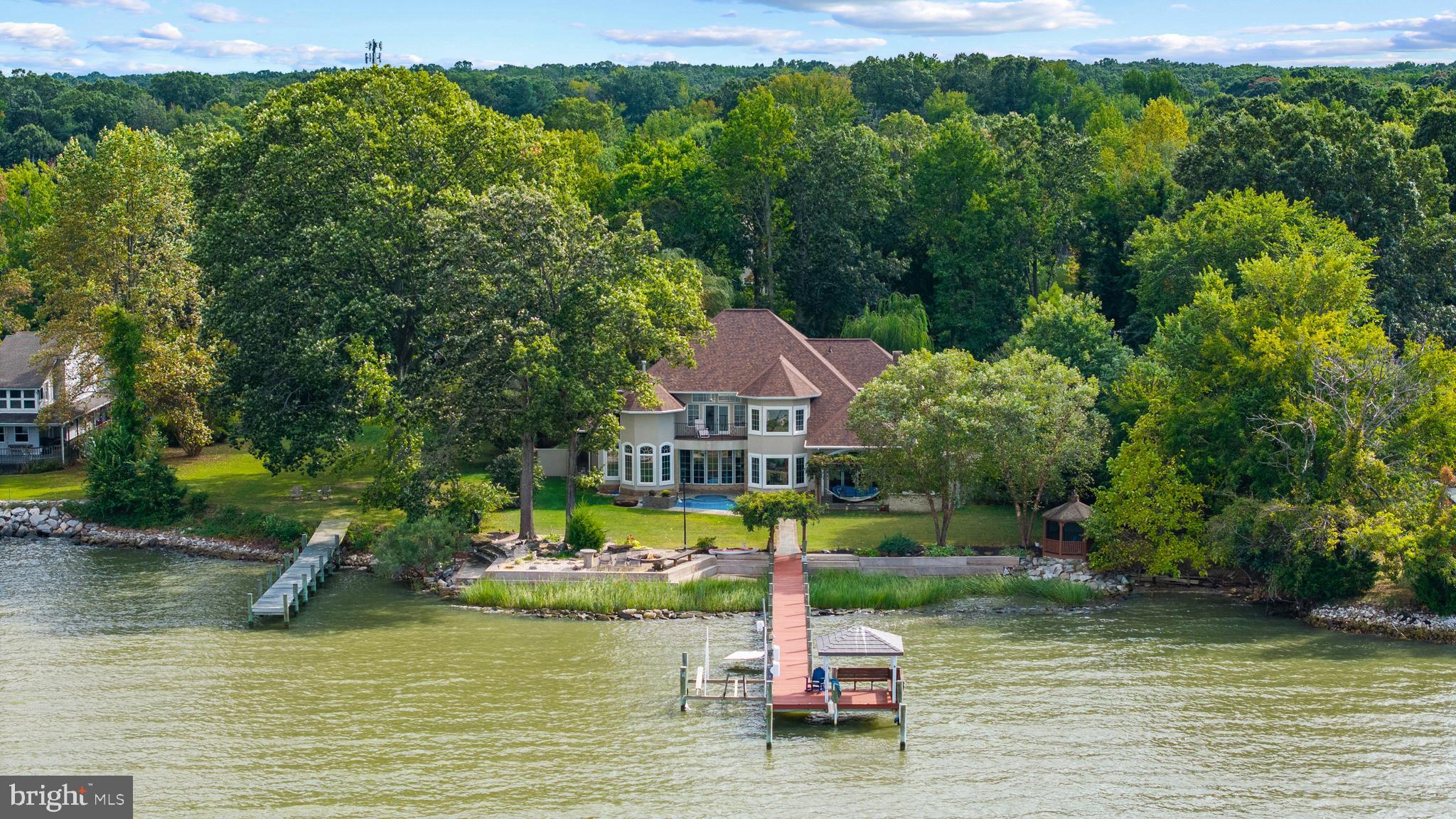 SHADY SIDE - Residential