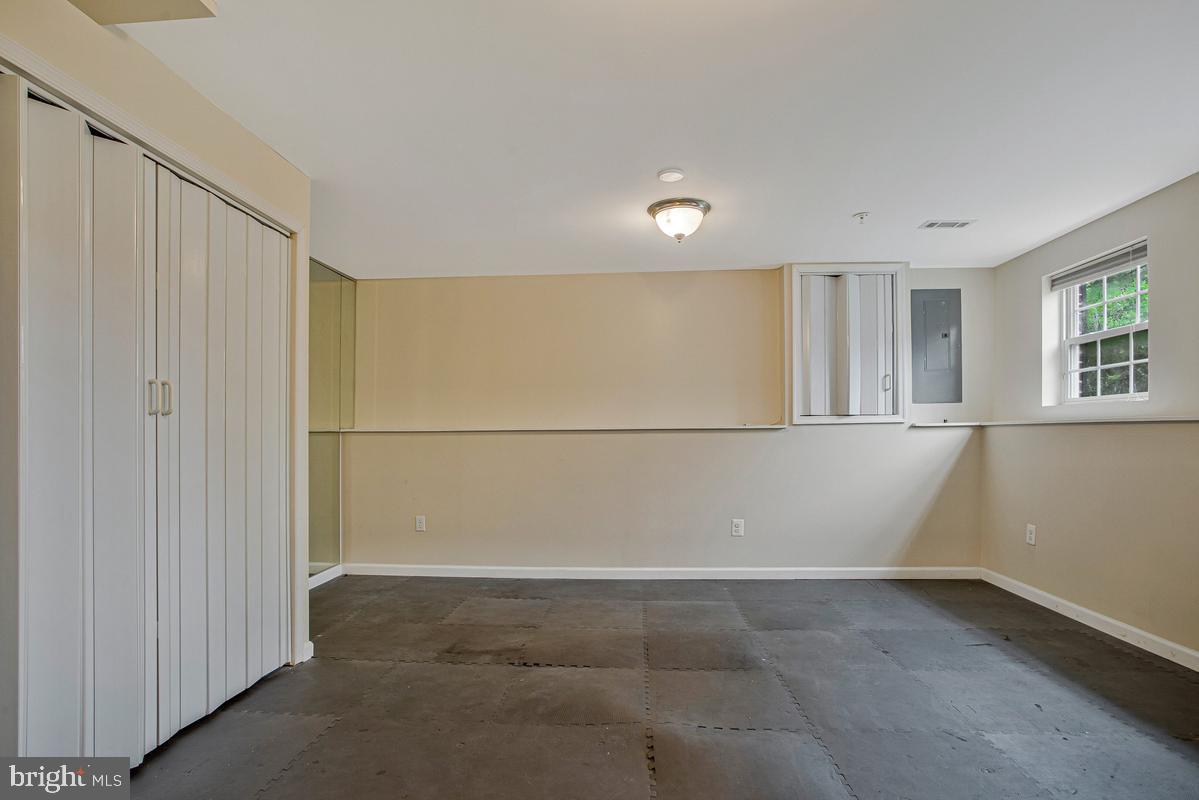 GLENSHIRE ESTATES - Residential