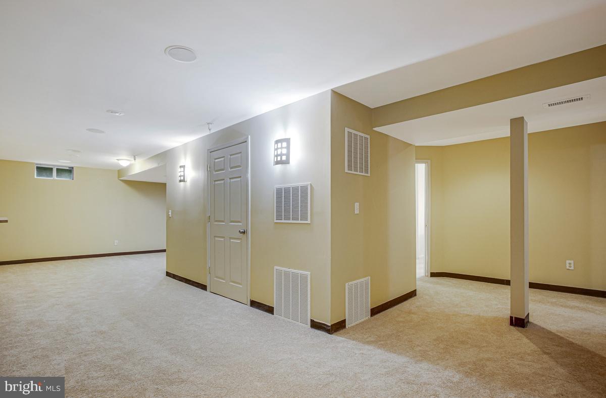GLENSHIRE ESTATES - Residential