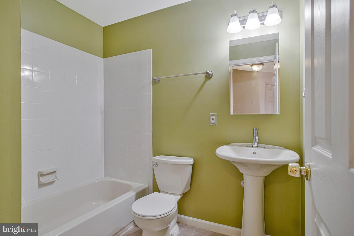 GLENSHIRE ESTATES - Residential