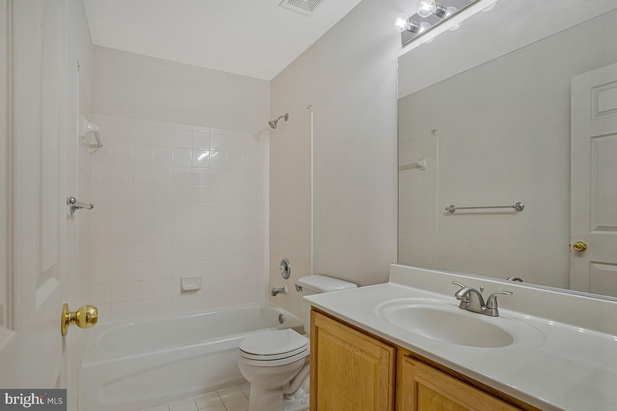 GLENSHIRE ESTATES - Residential